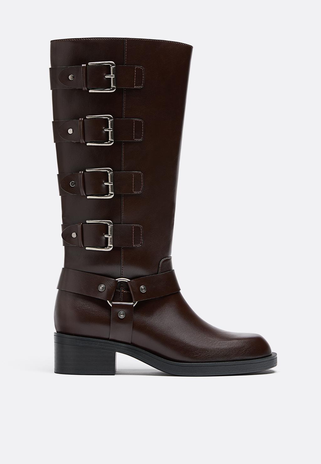 Flat distressed boots with buckles