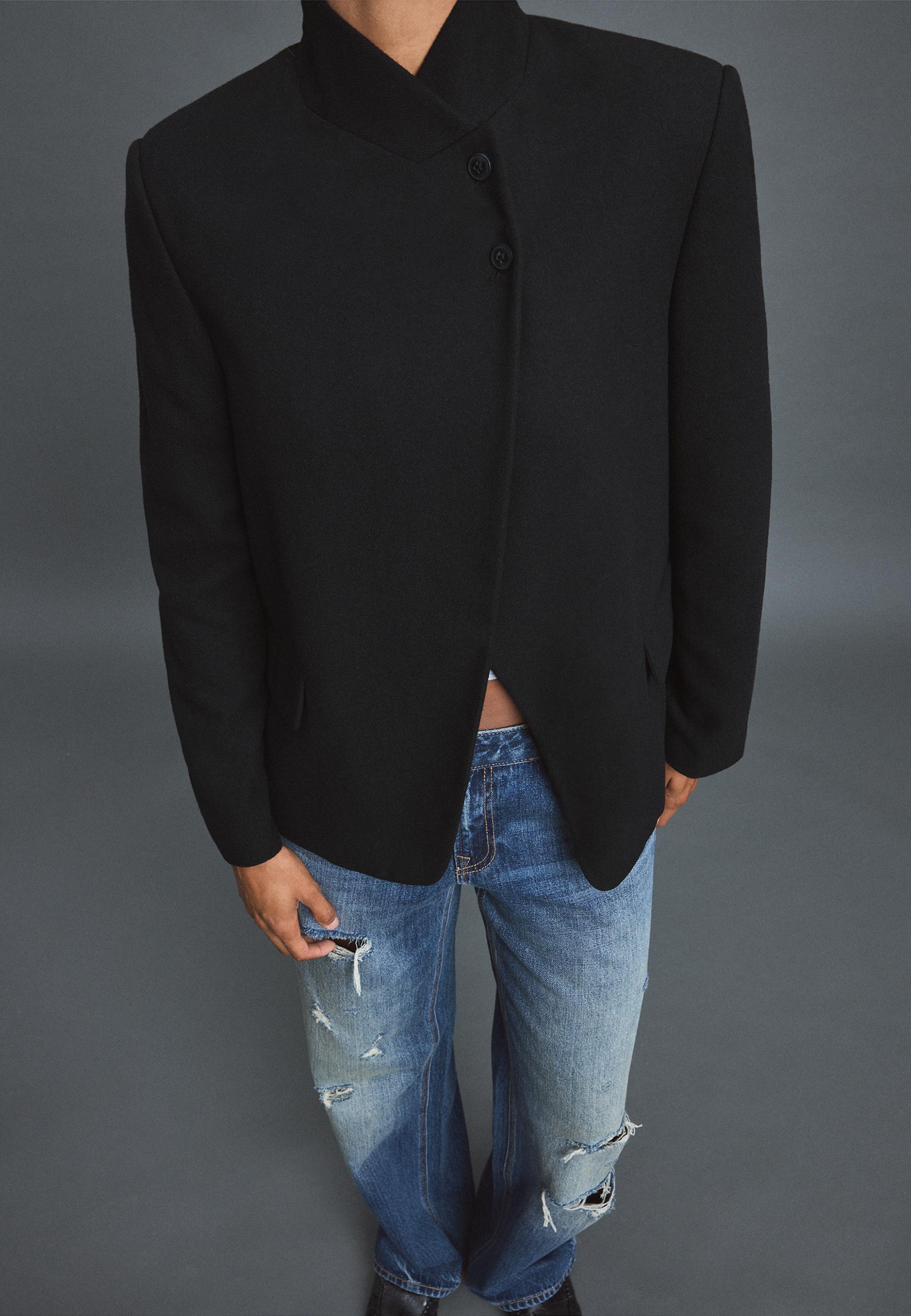 Asymmetric wool-blend blazer — Black