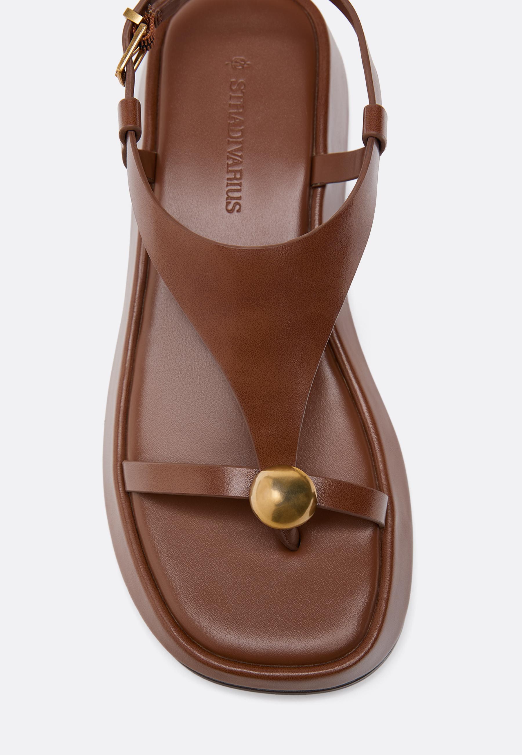 Platform sandals with detail — BROWN
