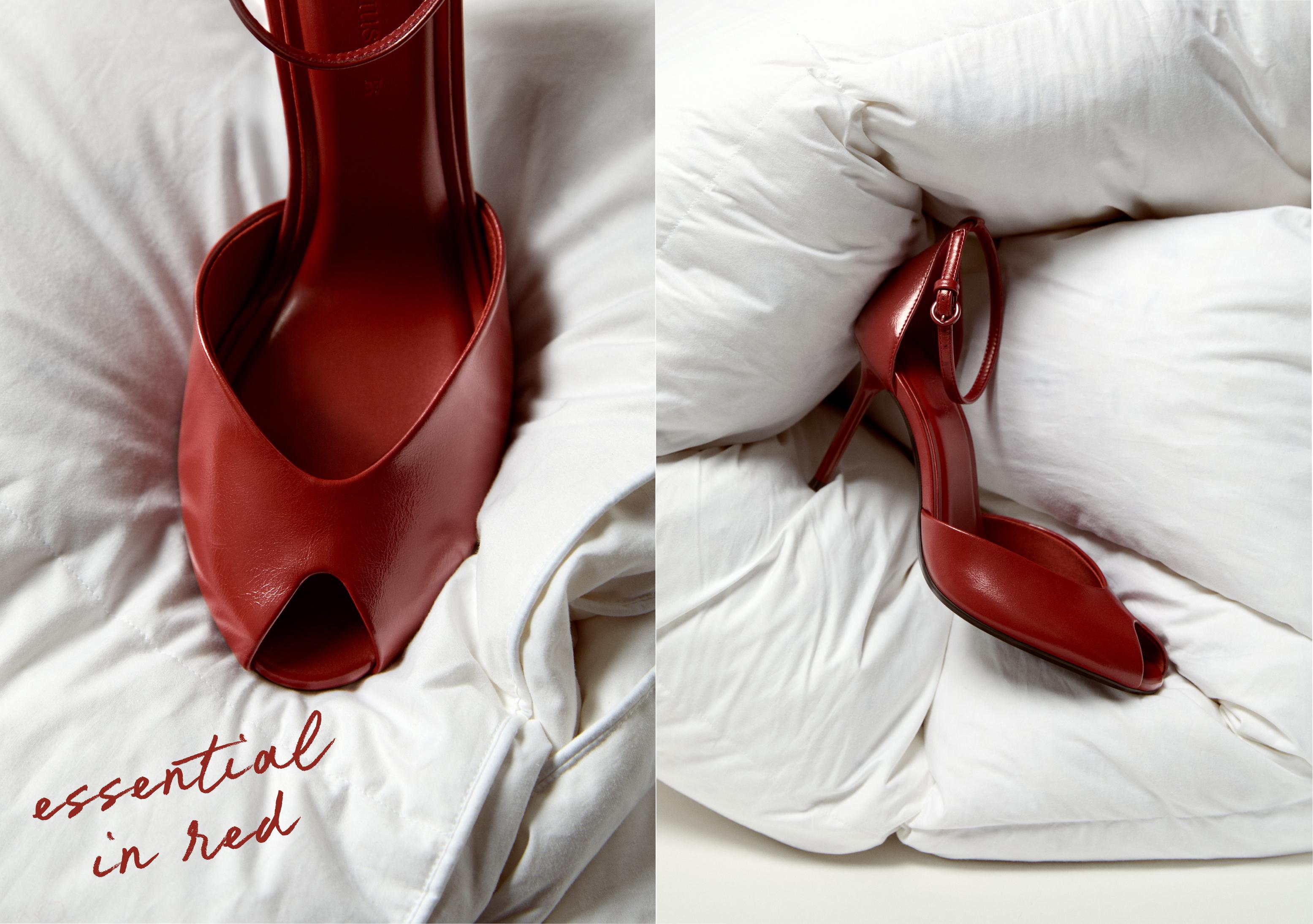 Open toe heeled shoes — RED