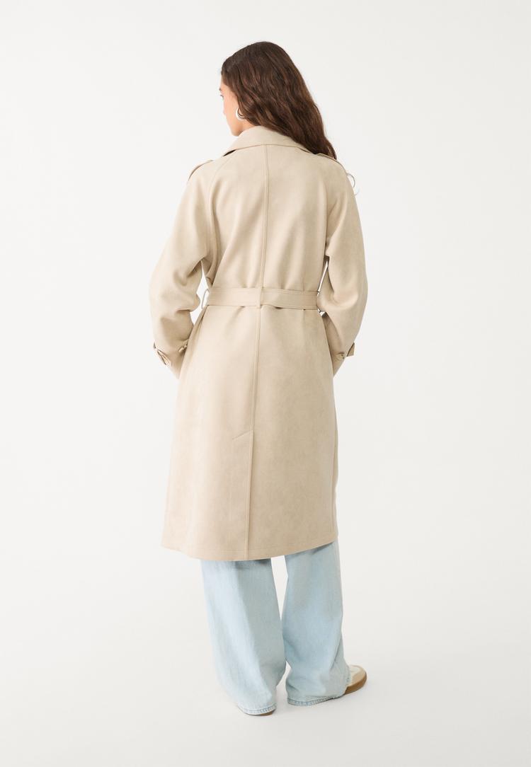 langer-trenchcoat-in-wildlederoptik