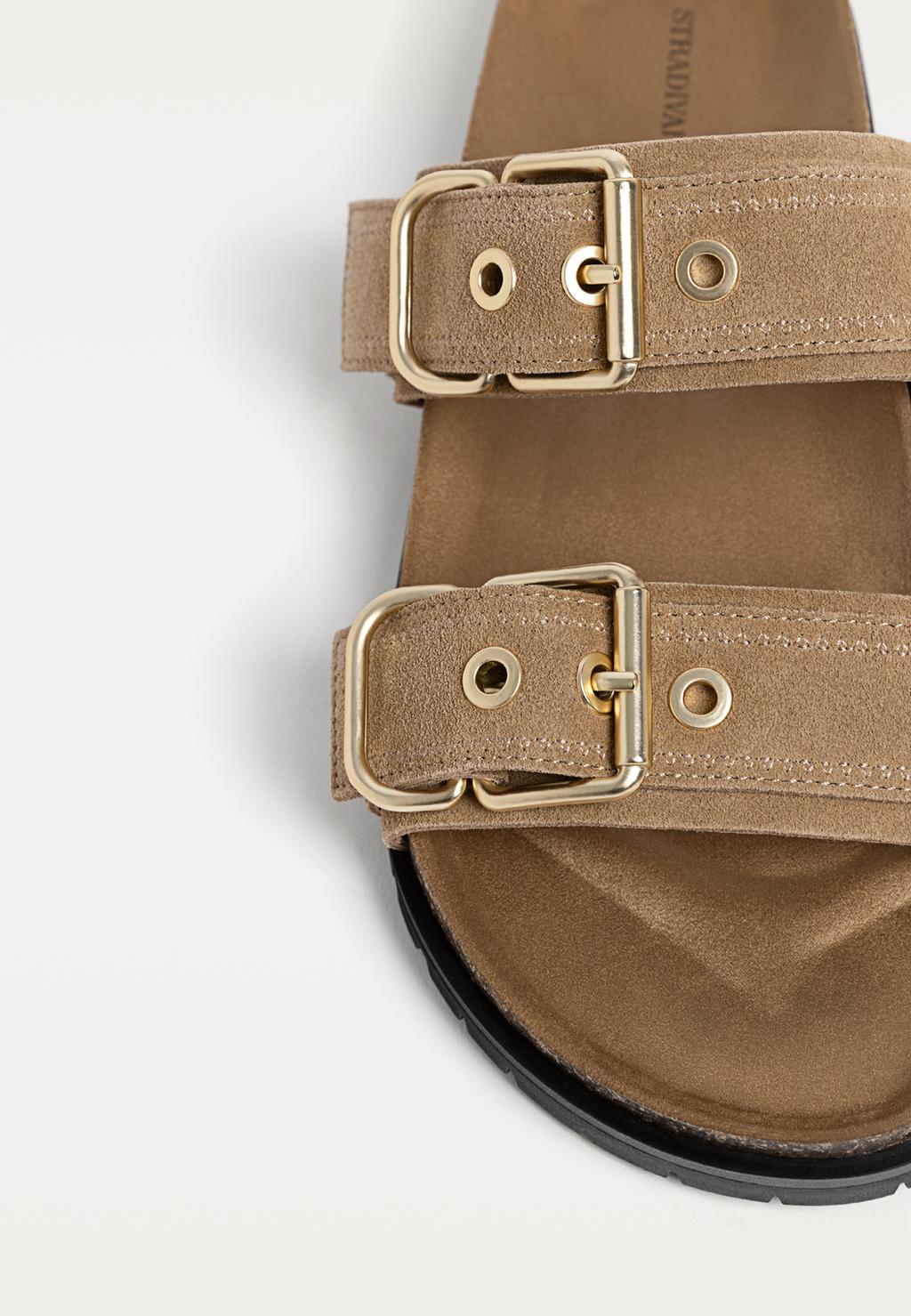 Sandales Plates en Cuir Réflexibles Confortables Togo Sandales Plates en Cuir Réflexibles Confortables Togo