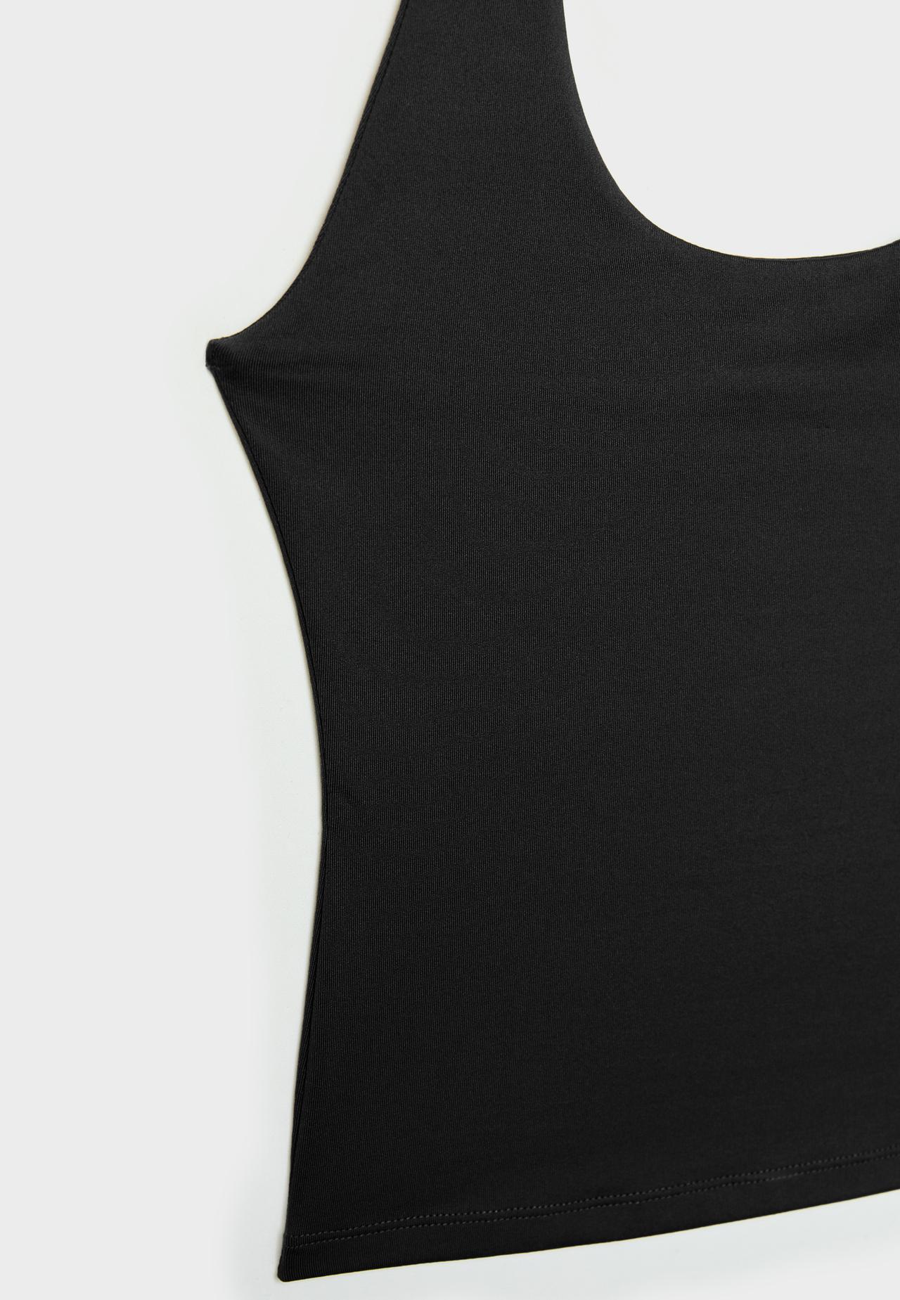 Halter neck top — Black