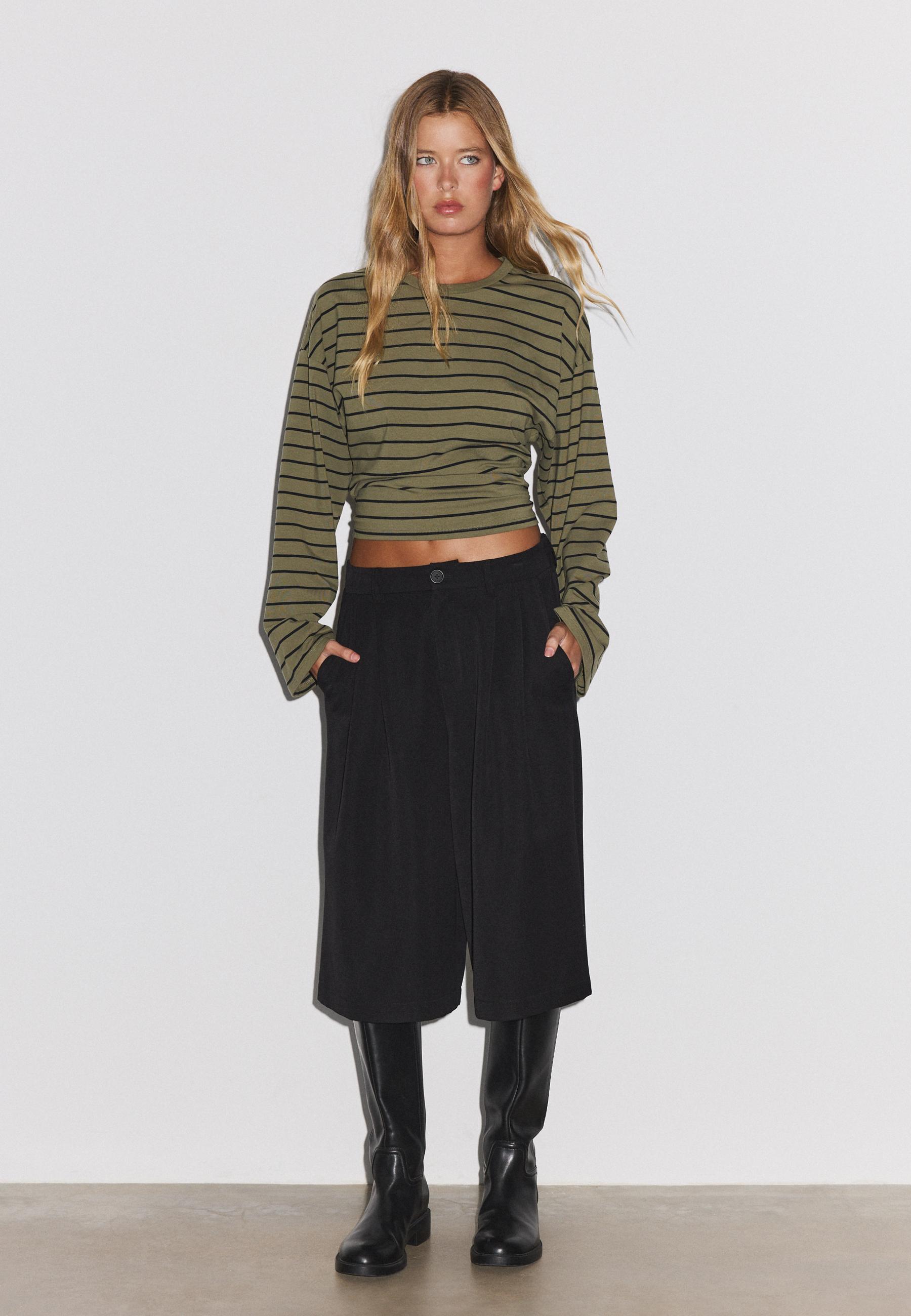Tailored Bermuda shorts — Black
