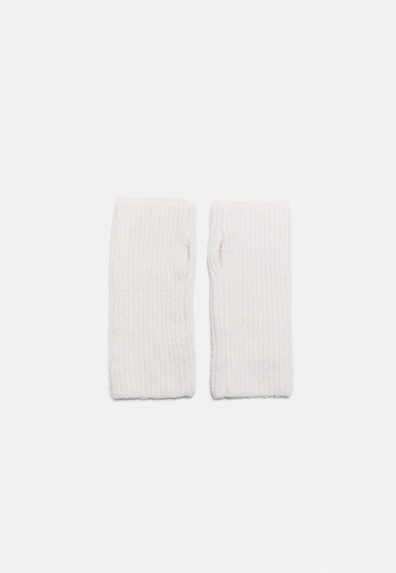 Mittens — Ecru