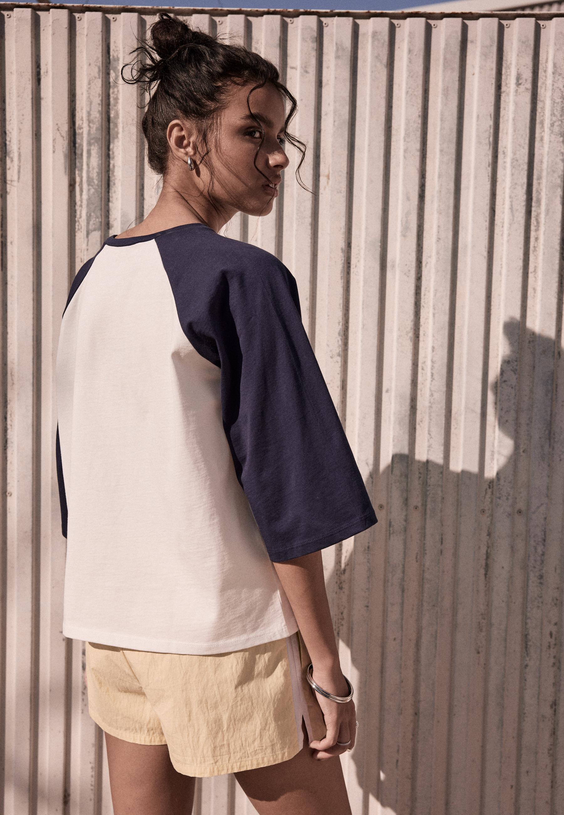 Raglan sleeve T-shirt — Dark blue