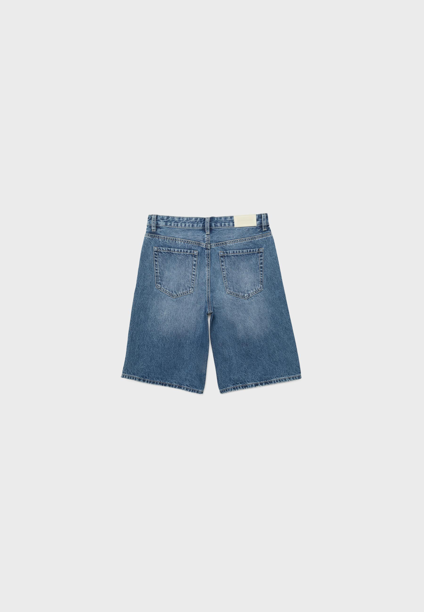 Baggy denim Bermuda shorts — MEDIUM DENIM WASH