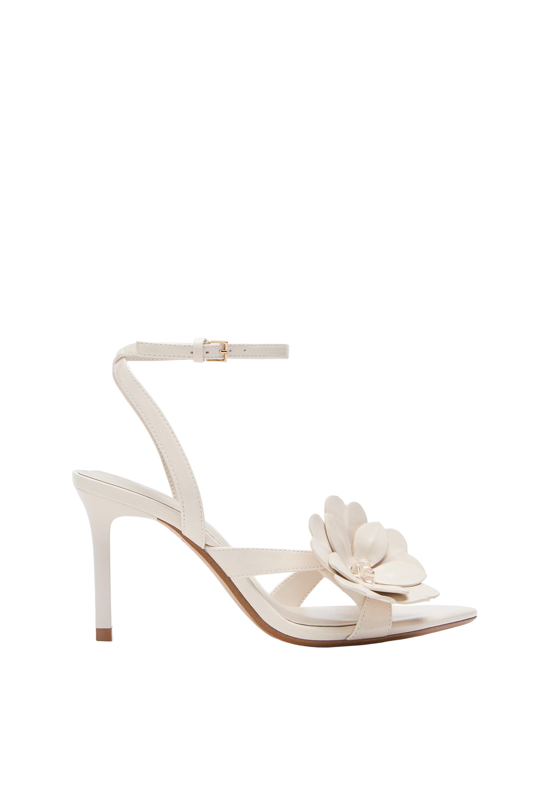 Heeled flower sandals — ECRU