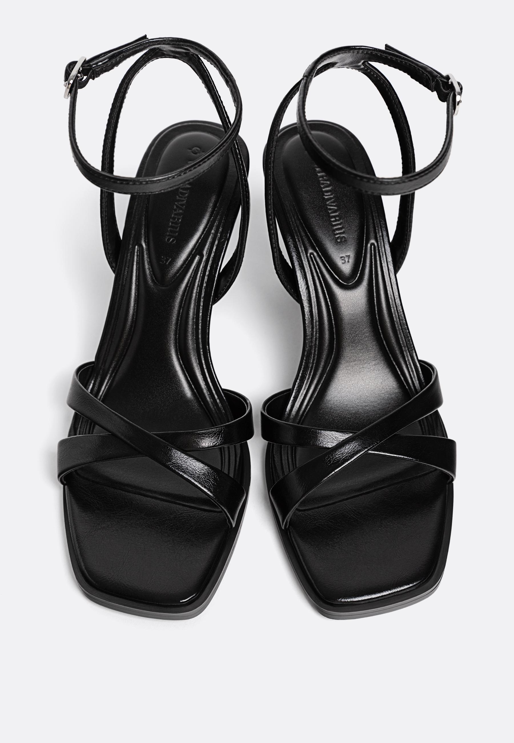 Black heeled sandals — BLACK