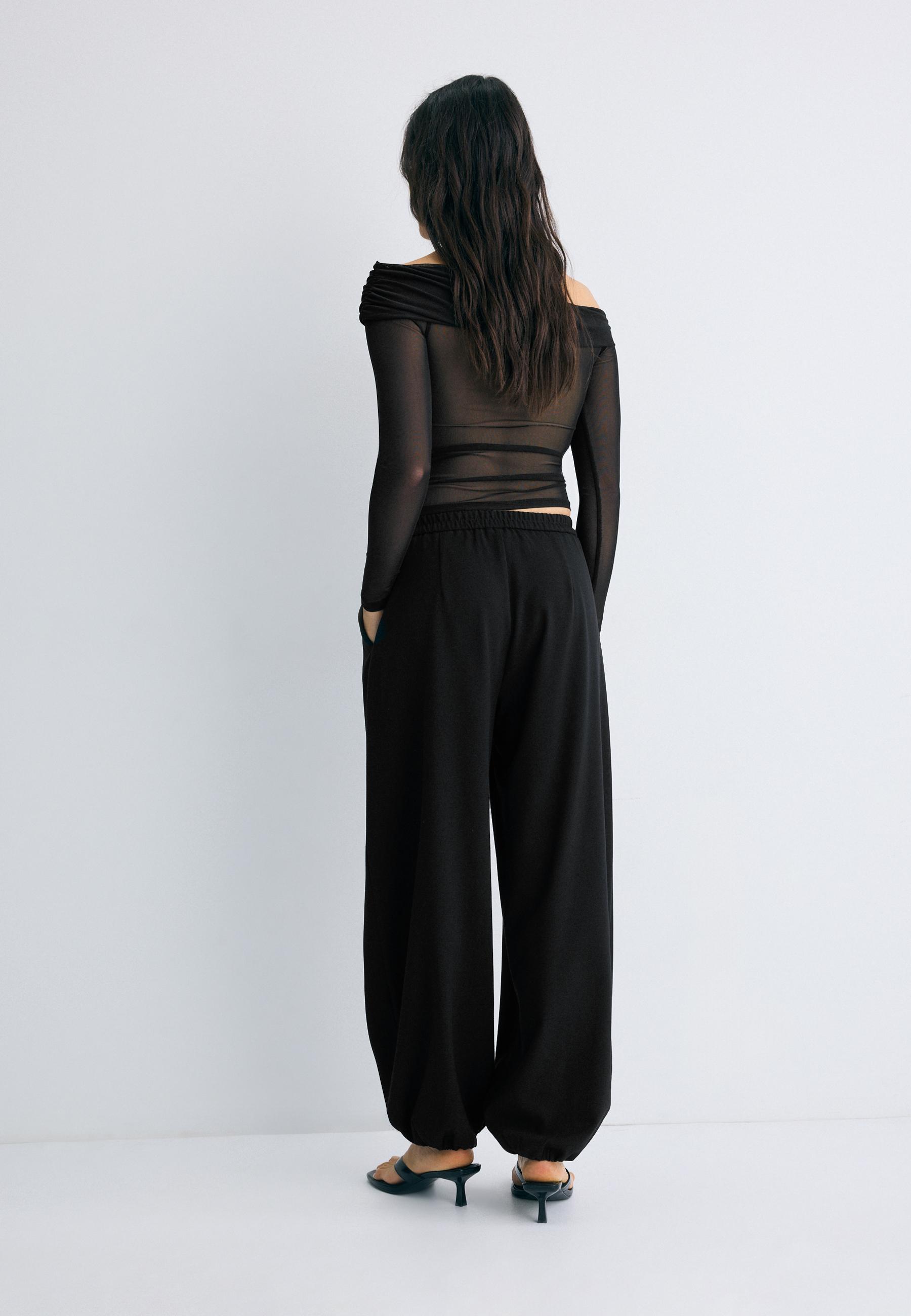 Smart balloon fit trousers — Black