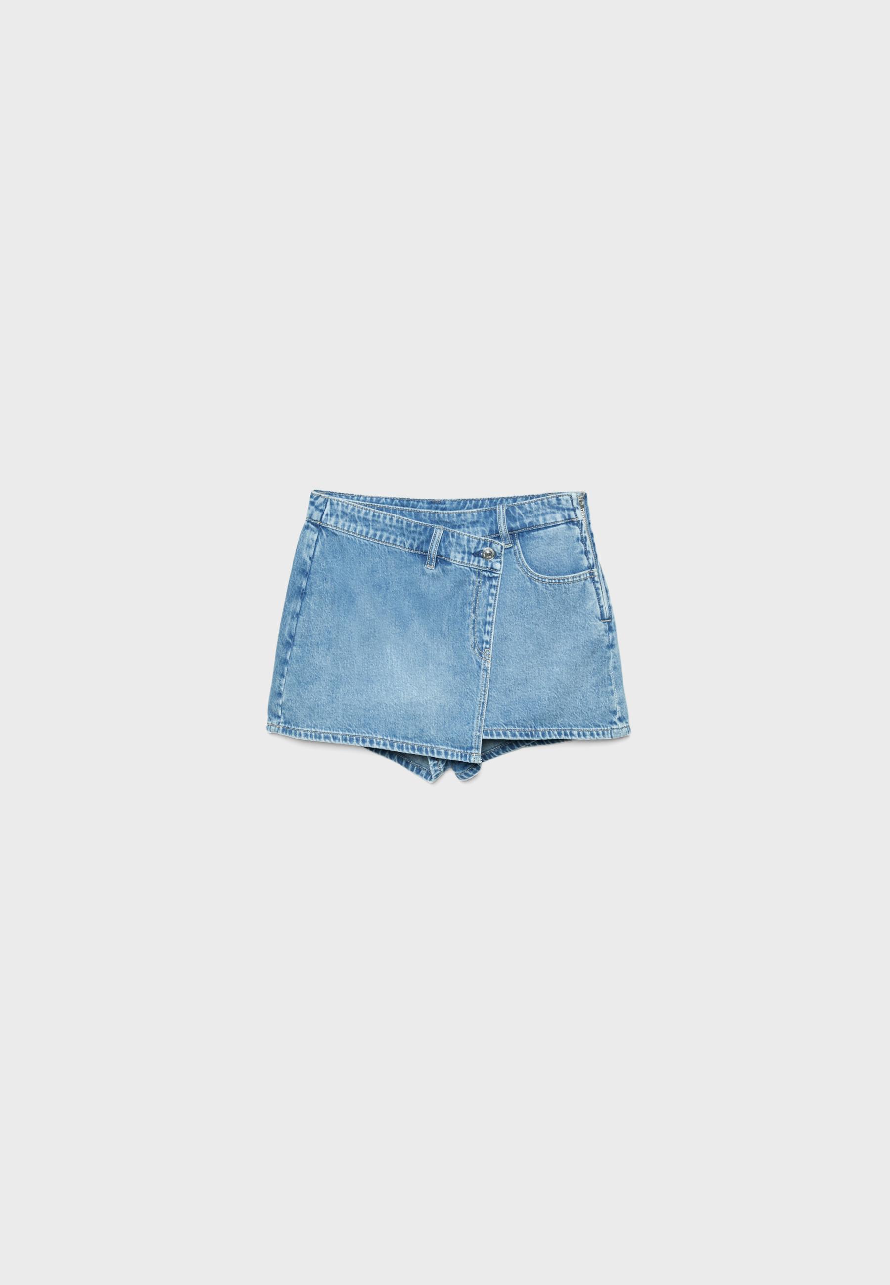 Crossover denim skort — MEDIUM DENIM WASH
