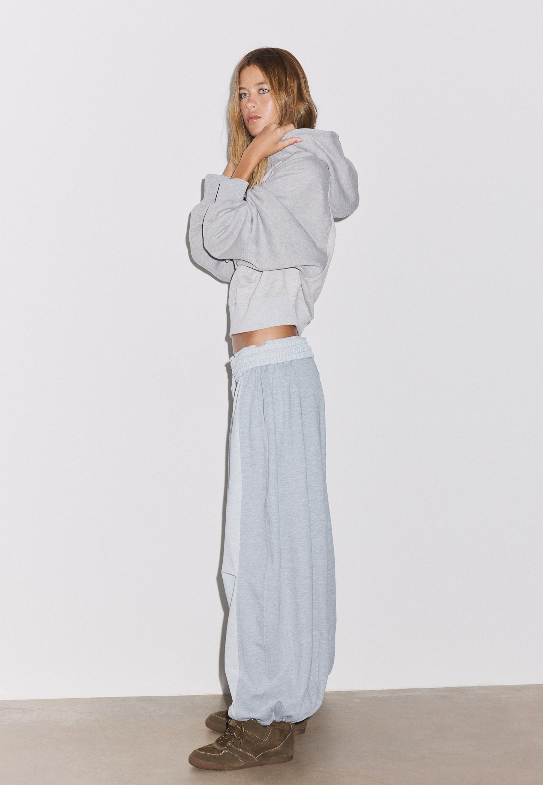 Stradivarius Kontrast detaylı sweatshirt görsel 5