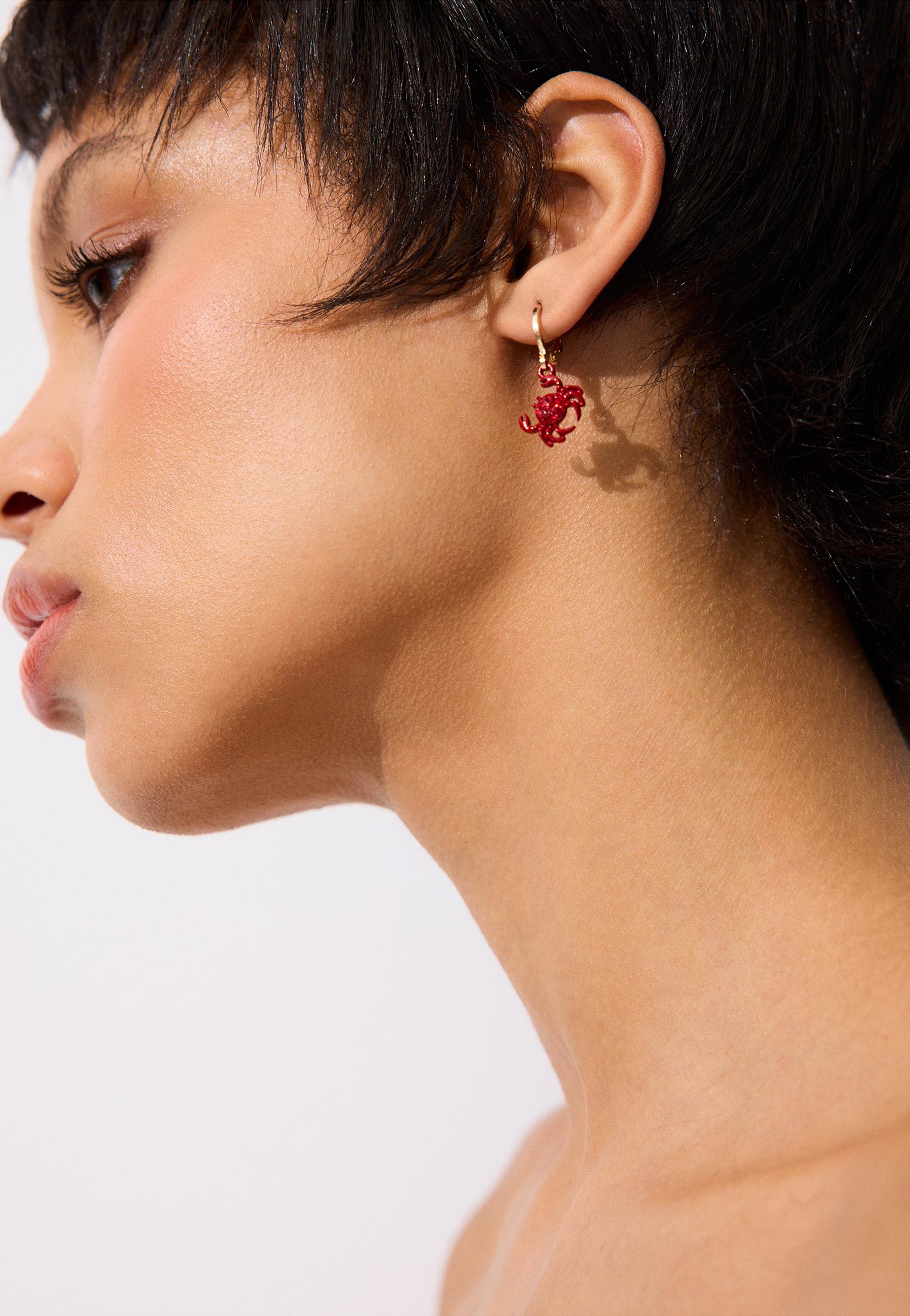 Set of 9 rhinestone crab earrings — Red
