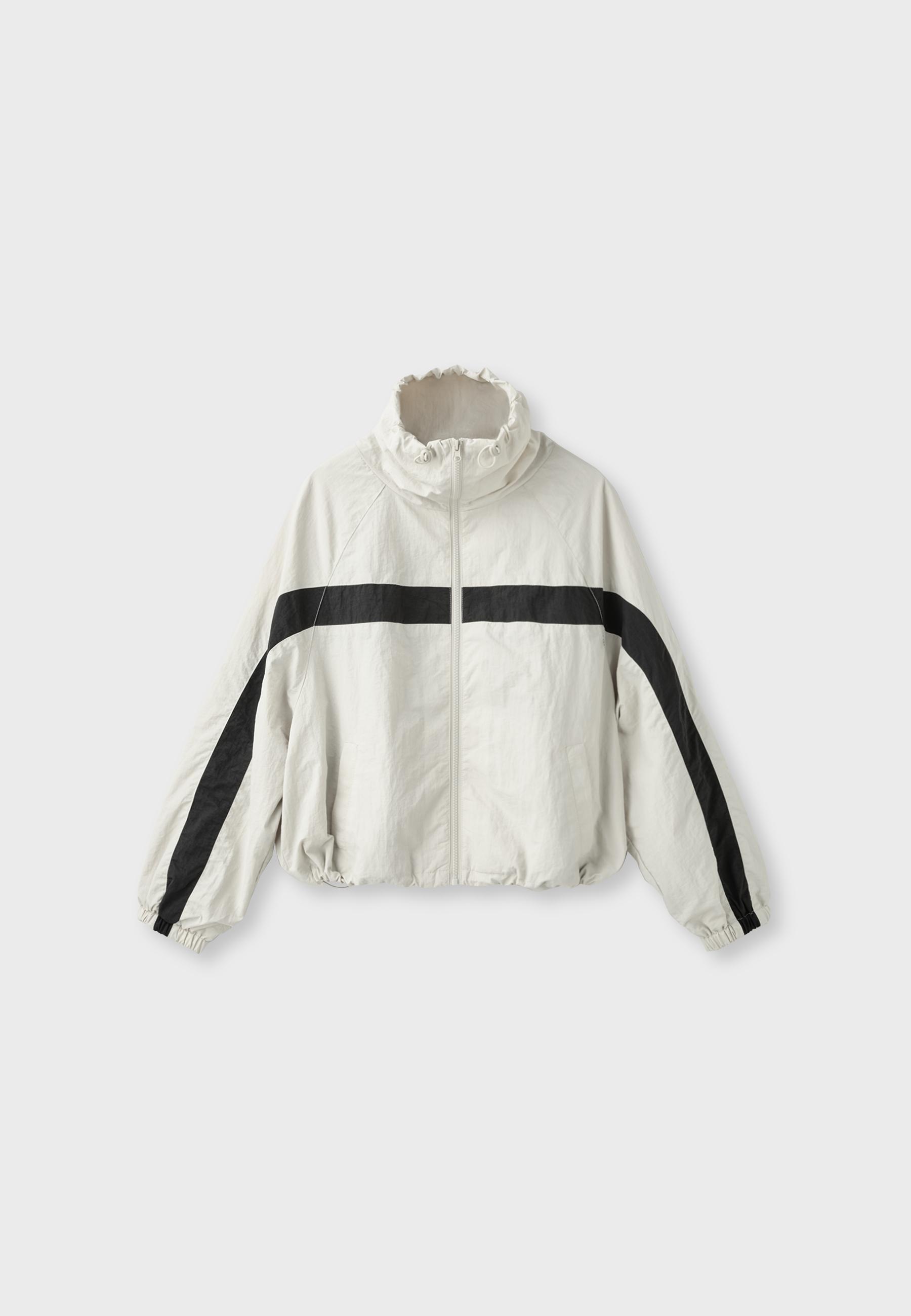 Technical windbreaker jacket — Black