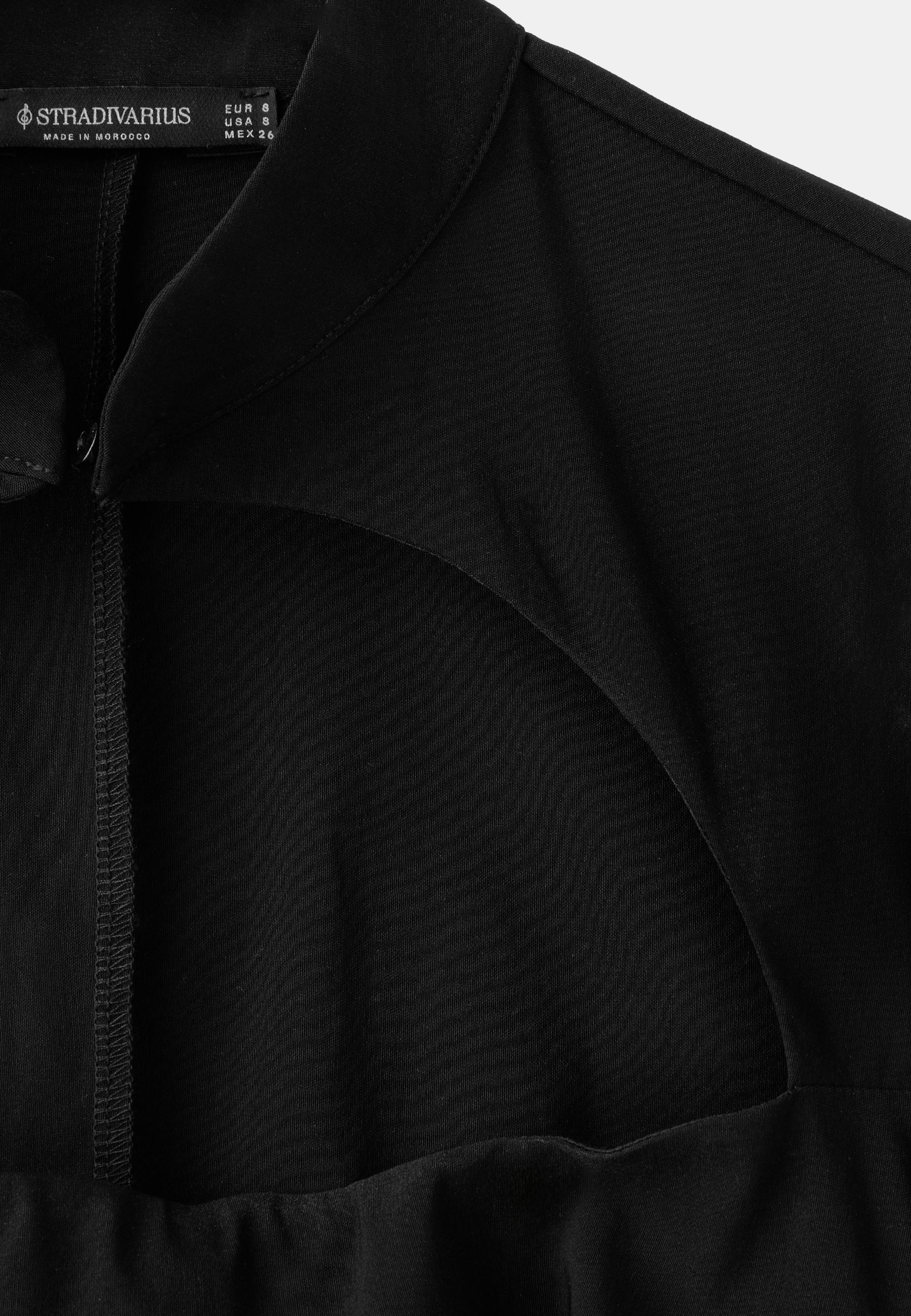 Fitted cut-out dress — Black