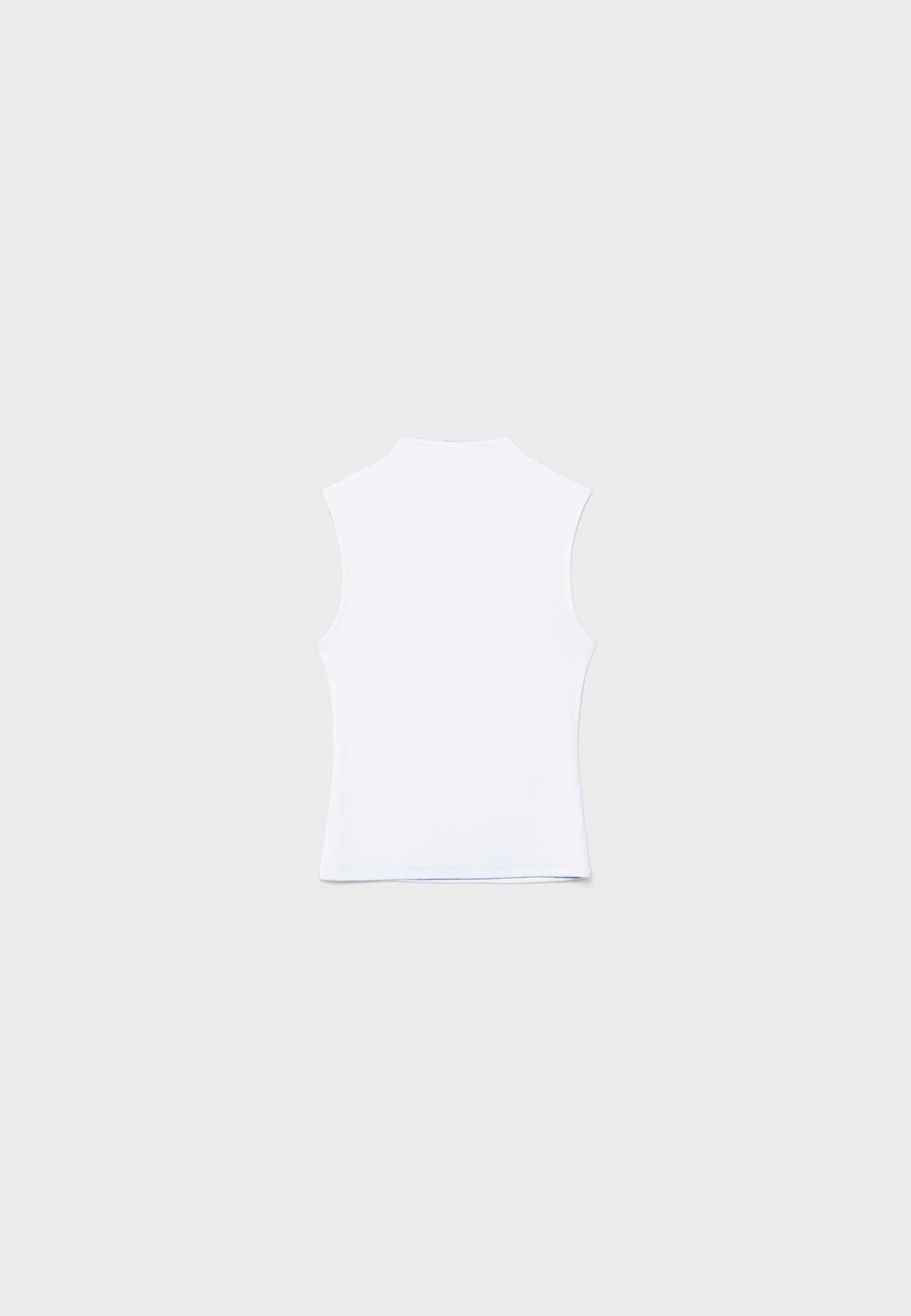 Sleeveless funnel neck T-shirt — White