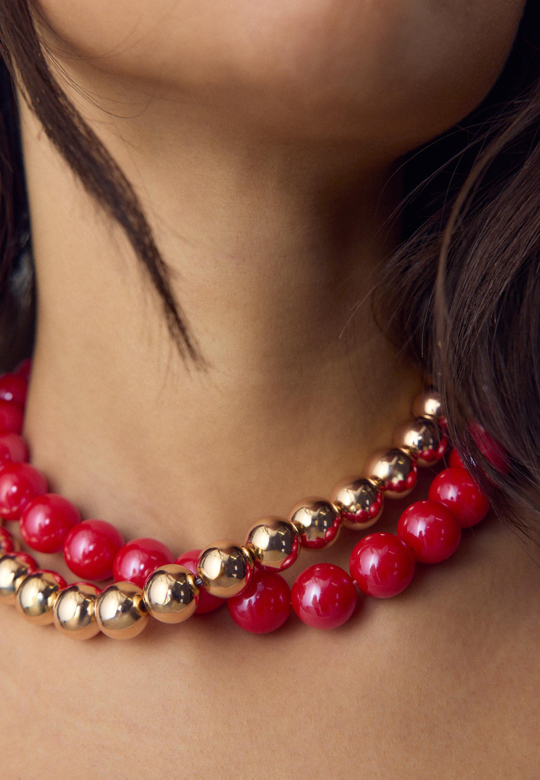 Set of 2 bead necklaces — Red