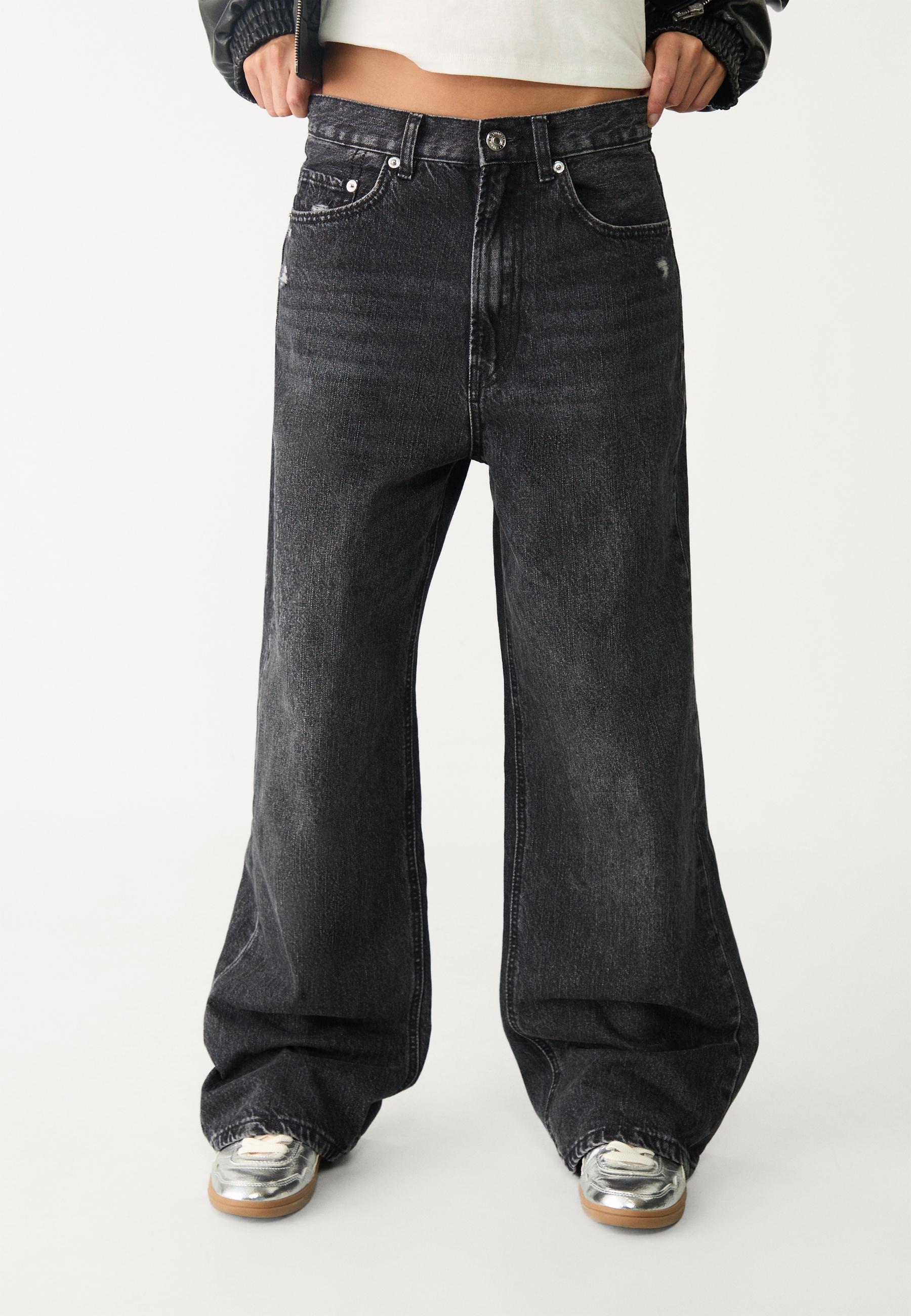 D88 Baggy wide-leg jeans - Women's fashion | Stradivarius D88 Baggy wide-leg jeans - Women's fashion | Stradivarius