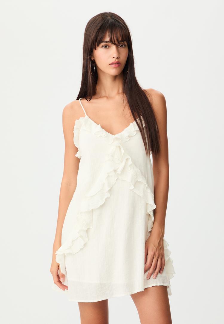robe courte a bretelles et volants