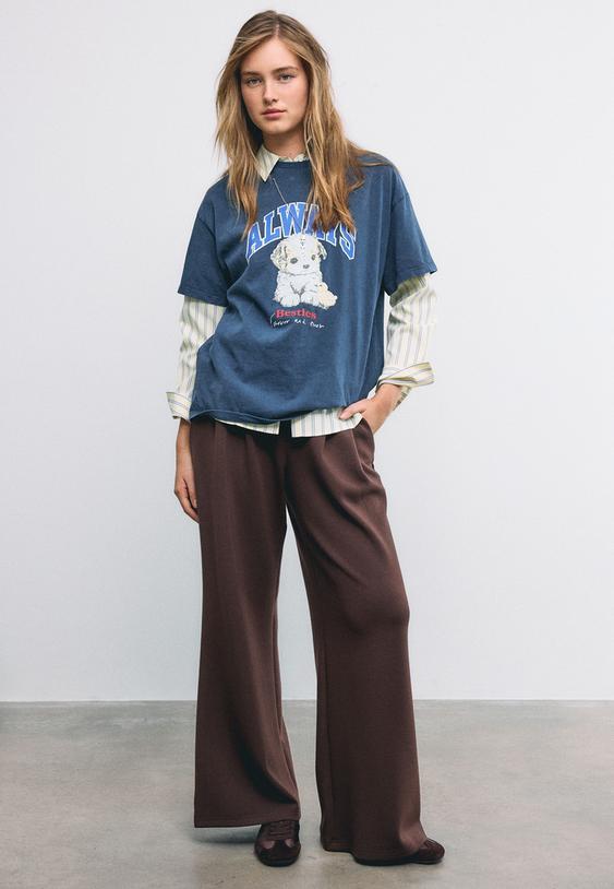 Stradivarius Short Sleeve T-Shirt With Graphic And Appliqué Navy Blue M