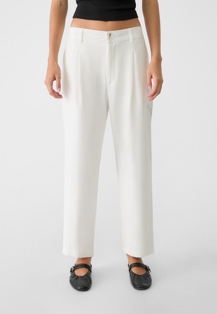 pantalon carrot con lino