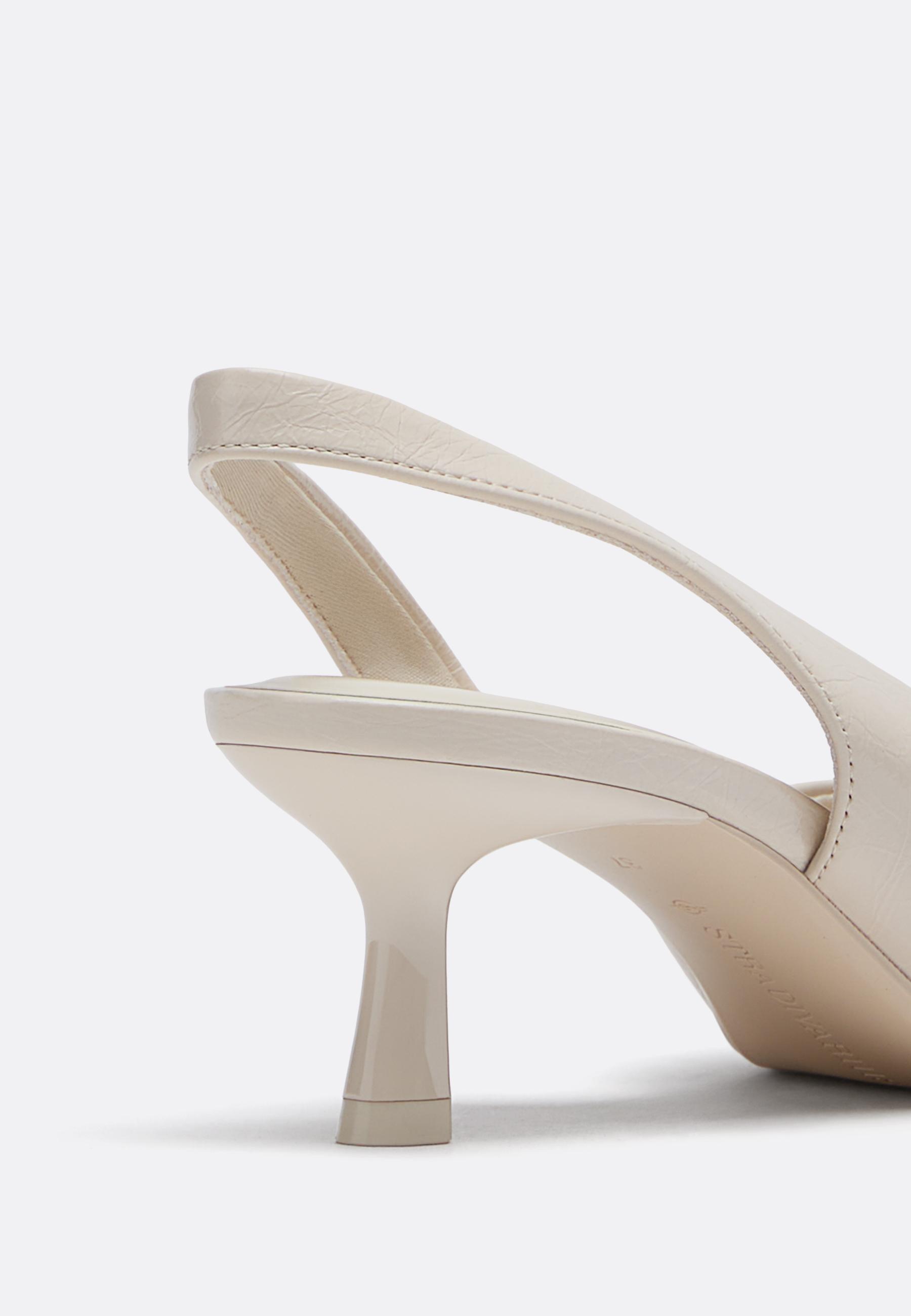 Basic kitten heel shoes — ECRU