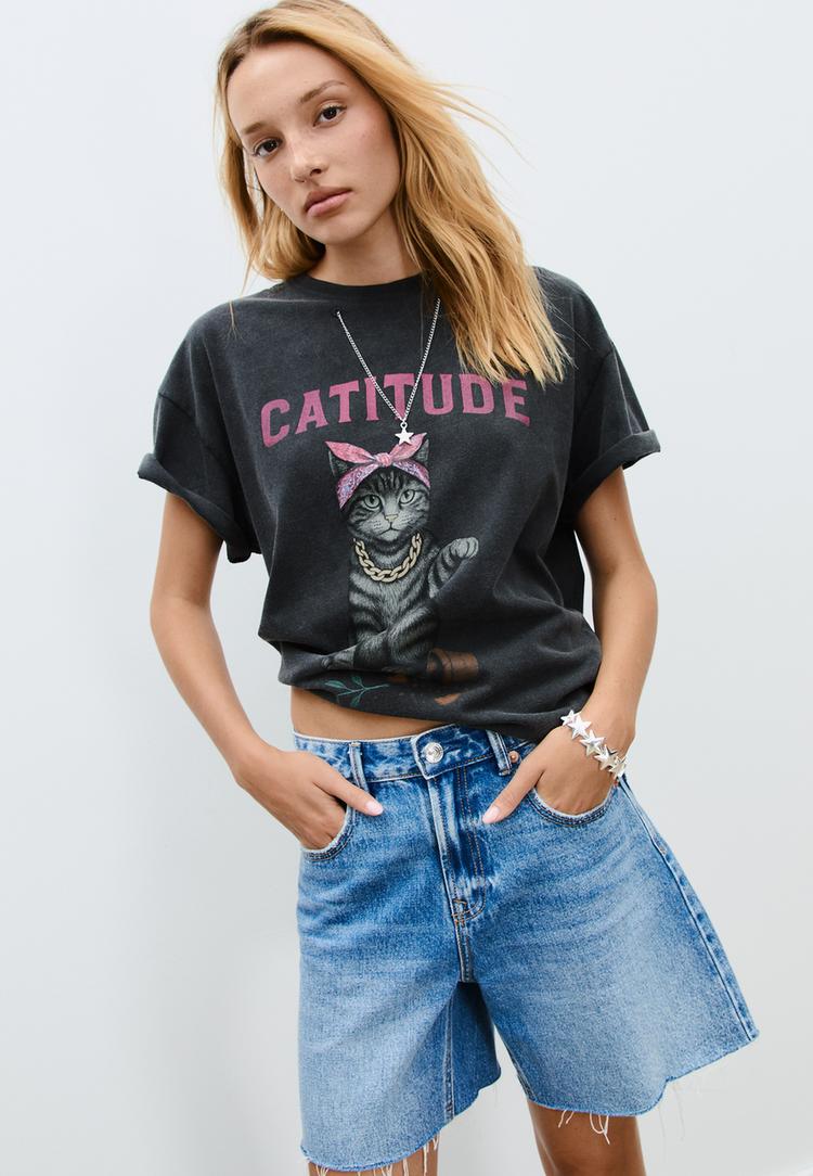 camiseta estampado catitude aplique
