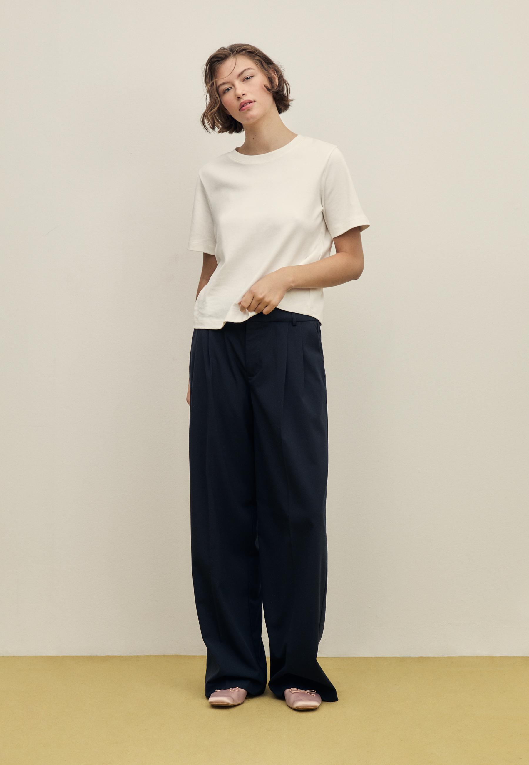 B01 Heavyweight regular fit basic T-shirt — Ecru