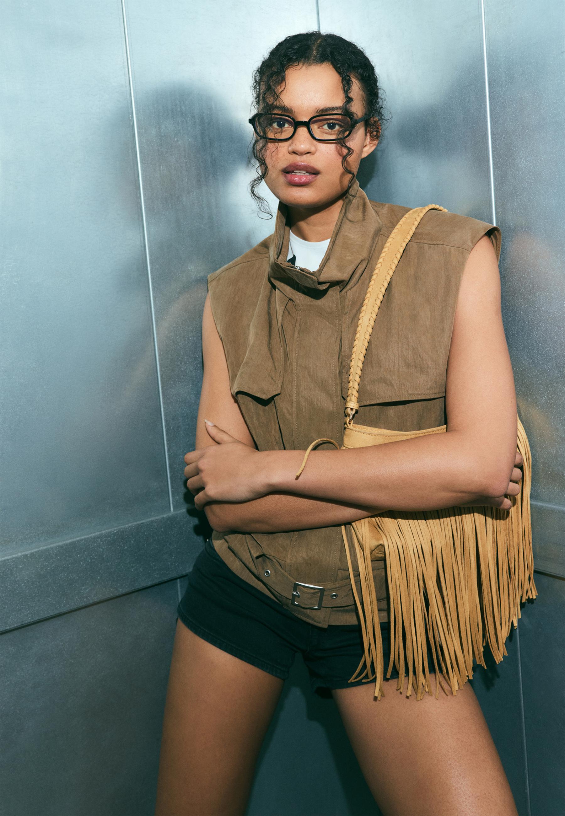 Dökümlü utility yelek