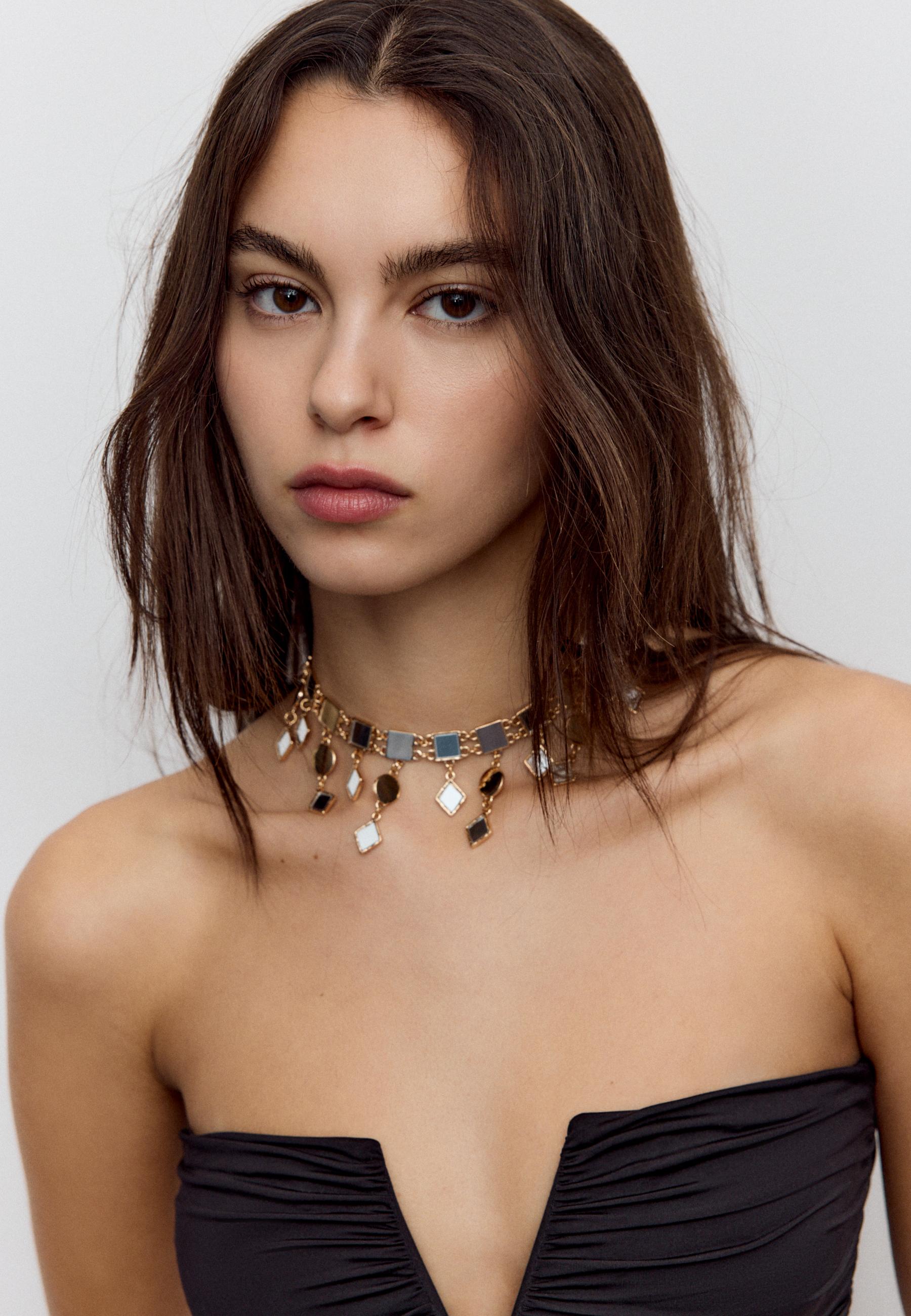 Crystal effect choker necklace — Gold