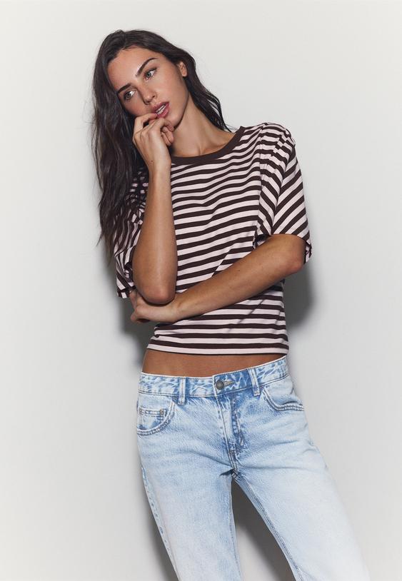 Stradivarius Low Waist Boot-Cut Jeans Medium Light Blue Denim 8