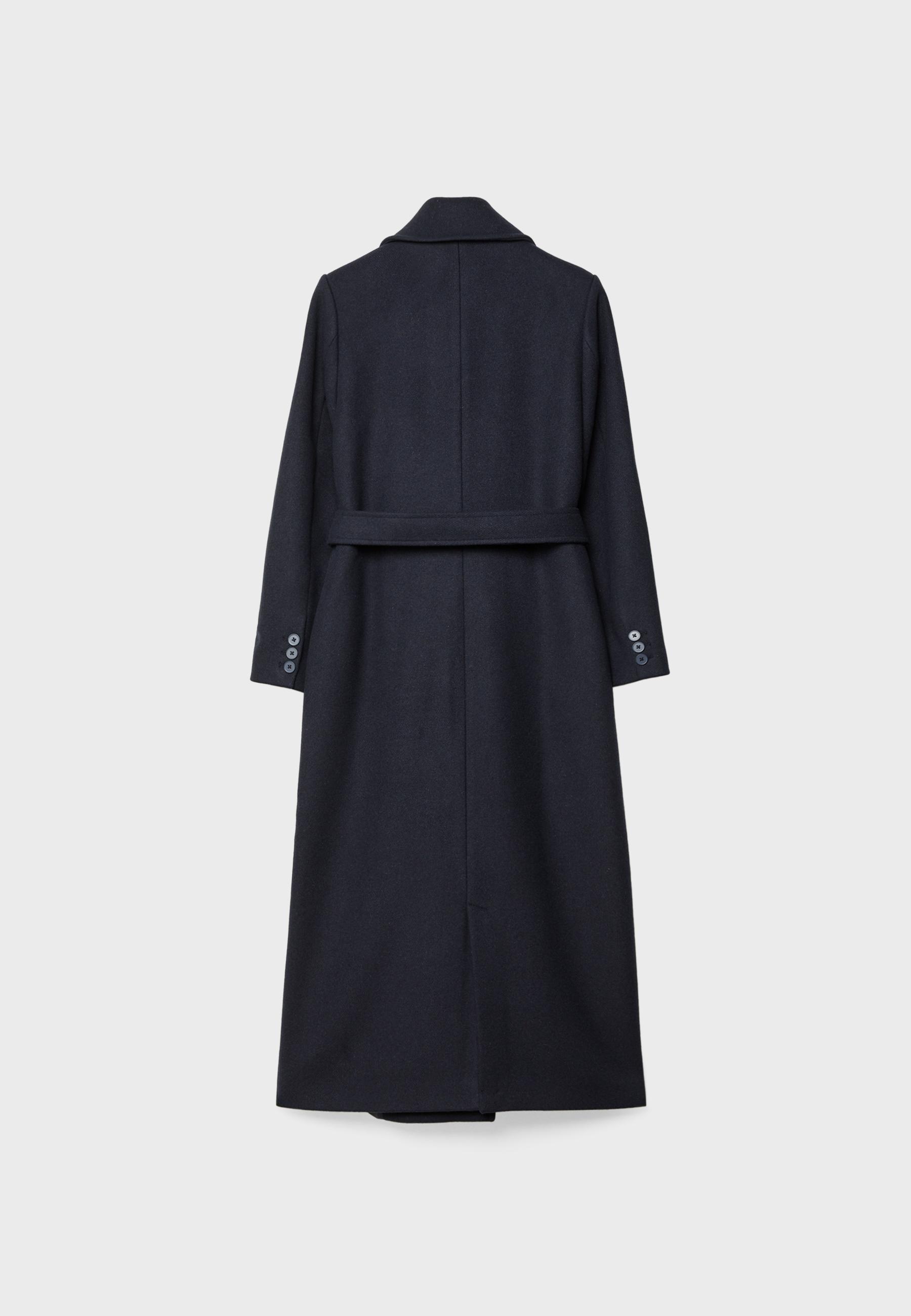 Long coat with belt