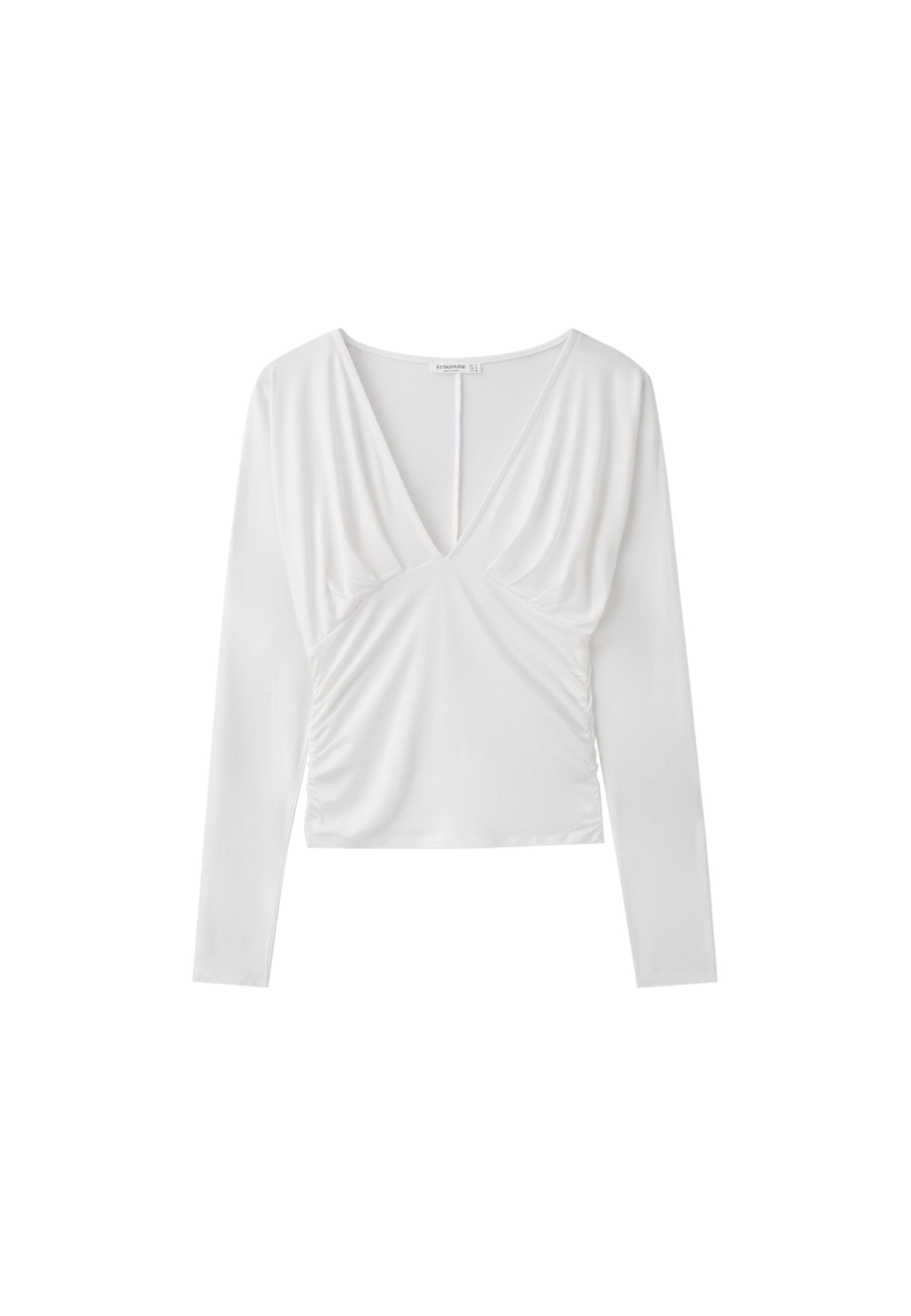 Long sleeve V-neck T-shirt — Ecru
