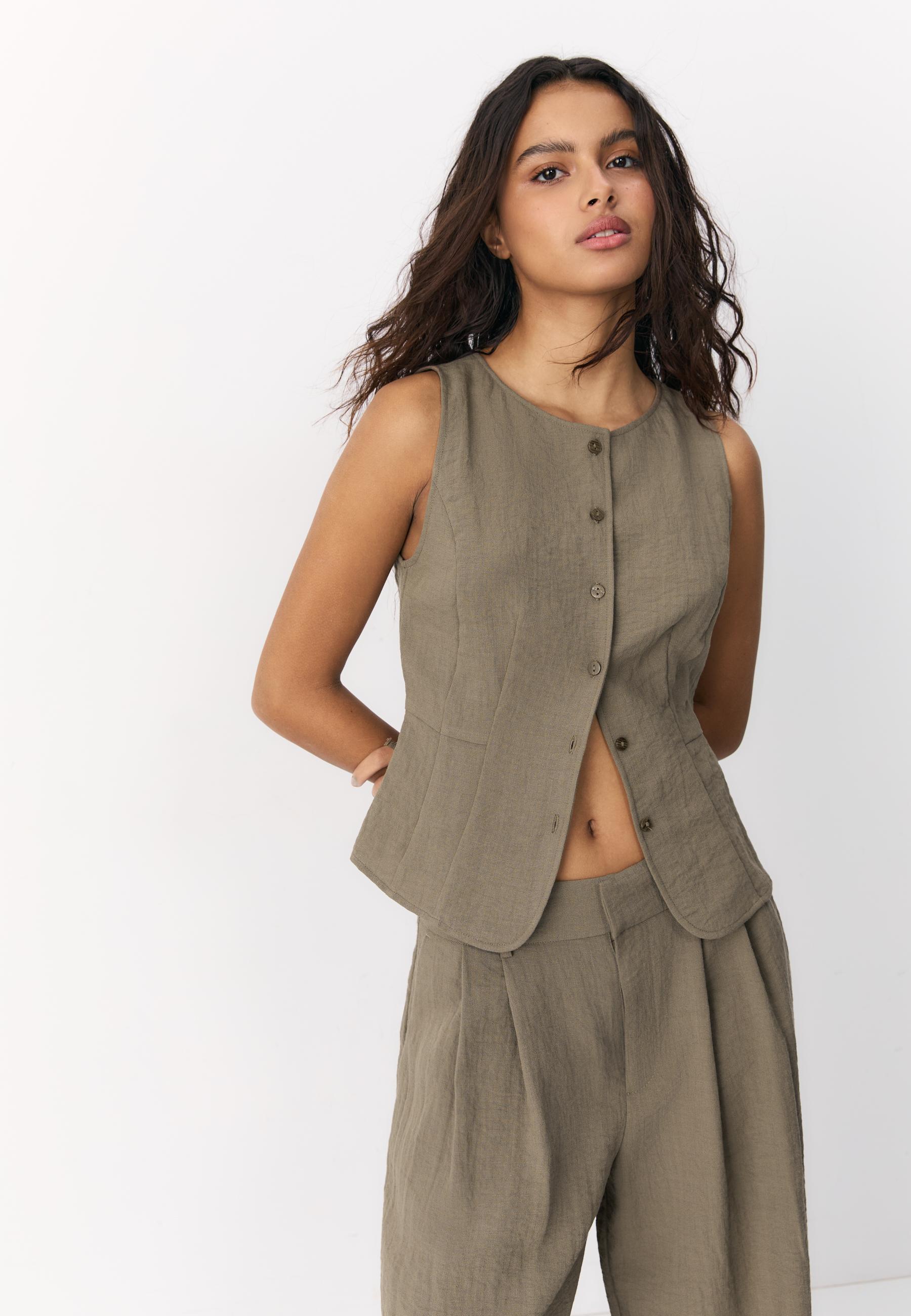 Düğmeli yelek - Görsel 2