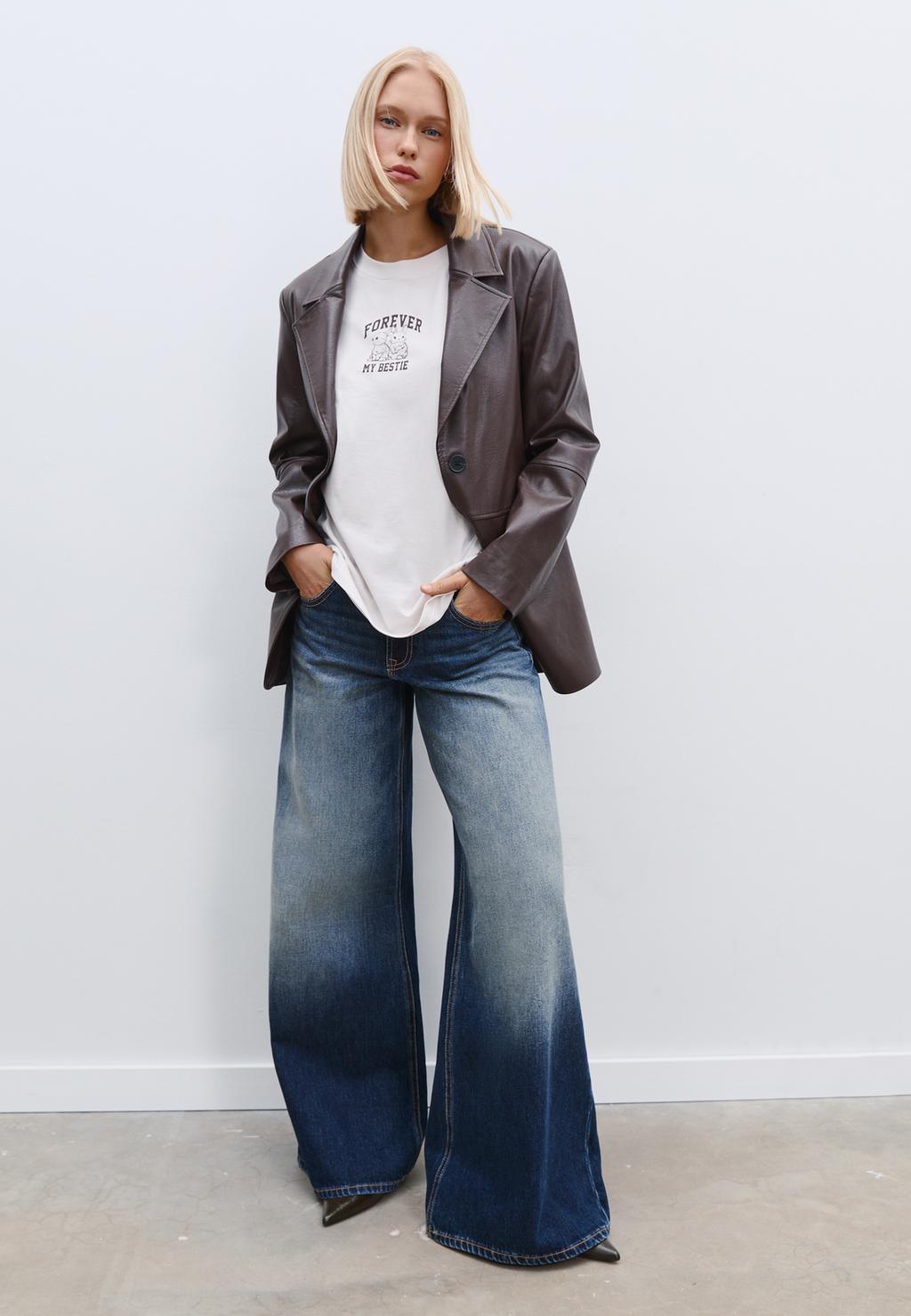 Camiseta oversize estampada
