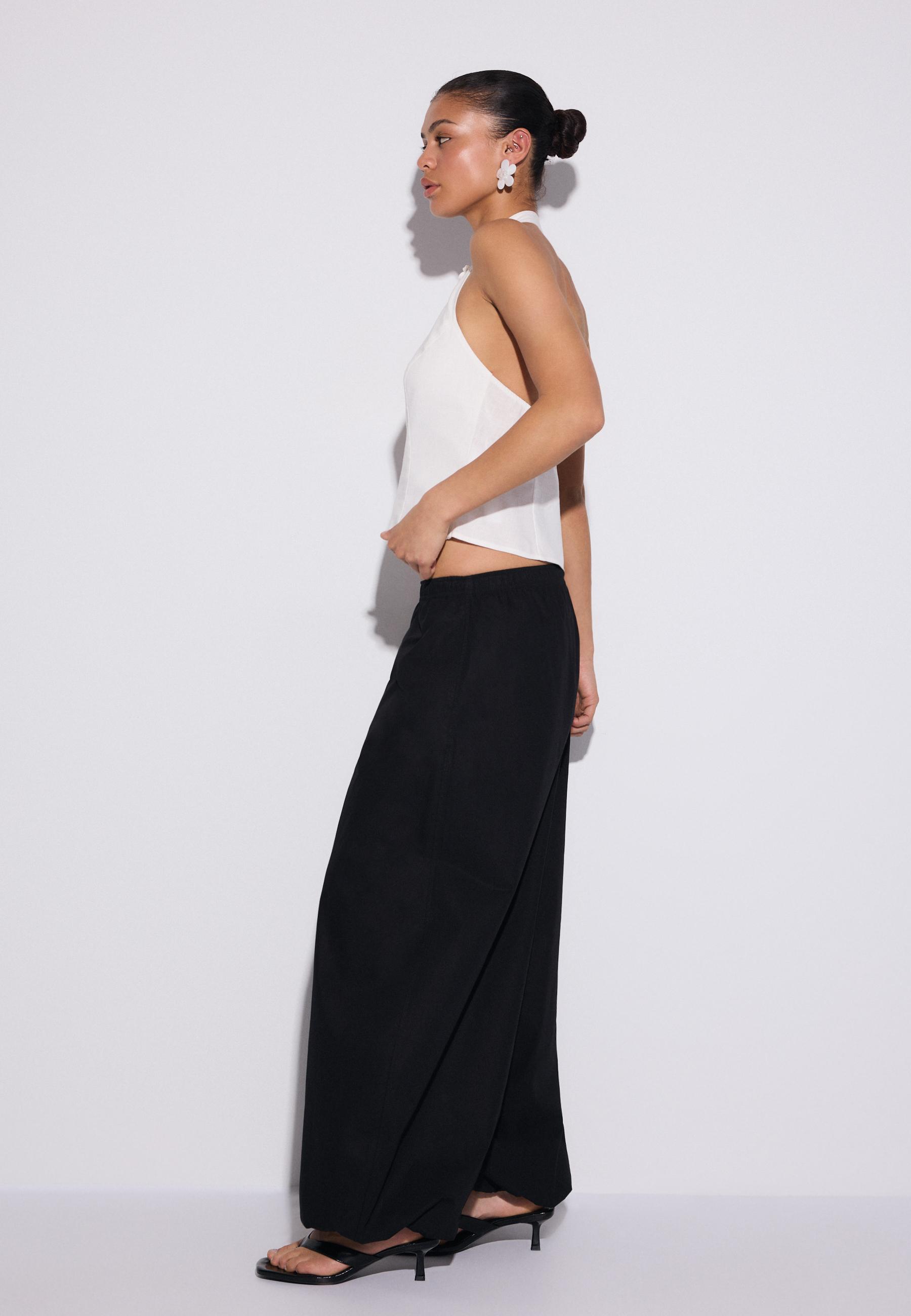 Printed voluminous trousers — Black