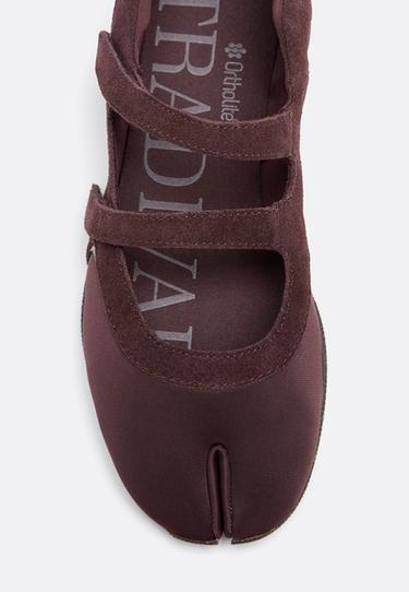 S032 split toecap sneakerinas — BROWN 5