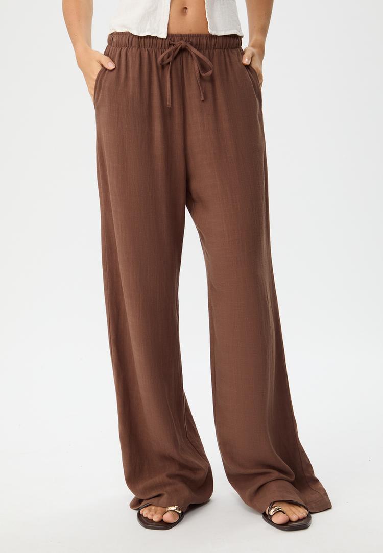 pantalon fluido con lino
