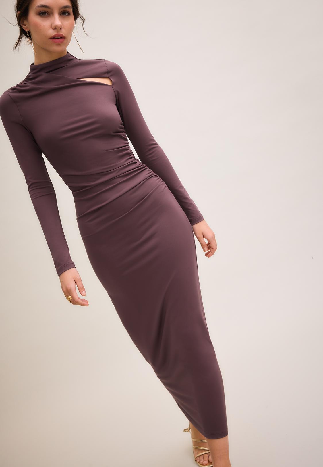 Asymmetric cut-out long sleeve midi dress - Women's fashion | Stradivarius Saudi Arabia Asymmetric cut-out long sleeve midi dress - Women's fashion | Stradivarius Saudi Arabia