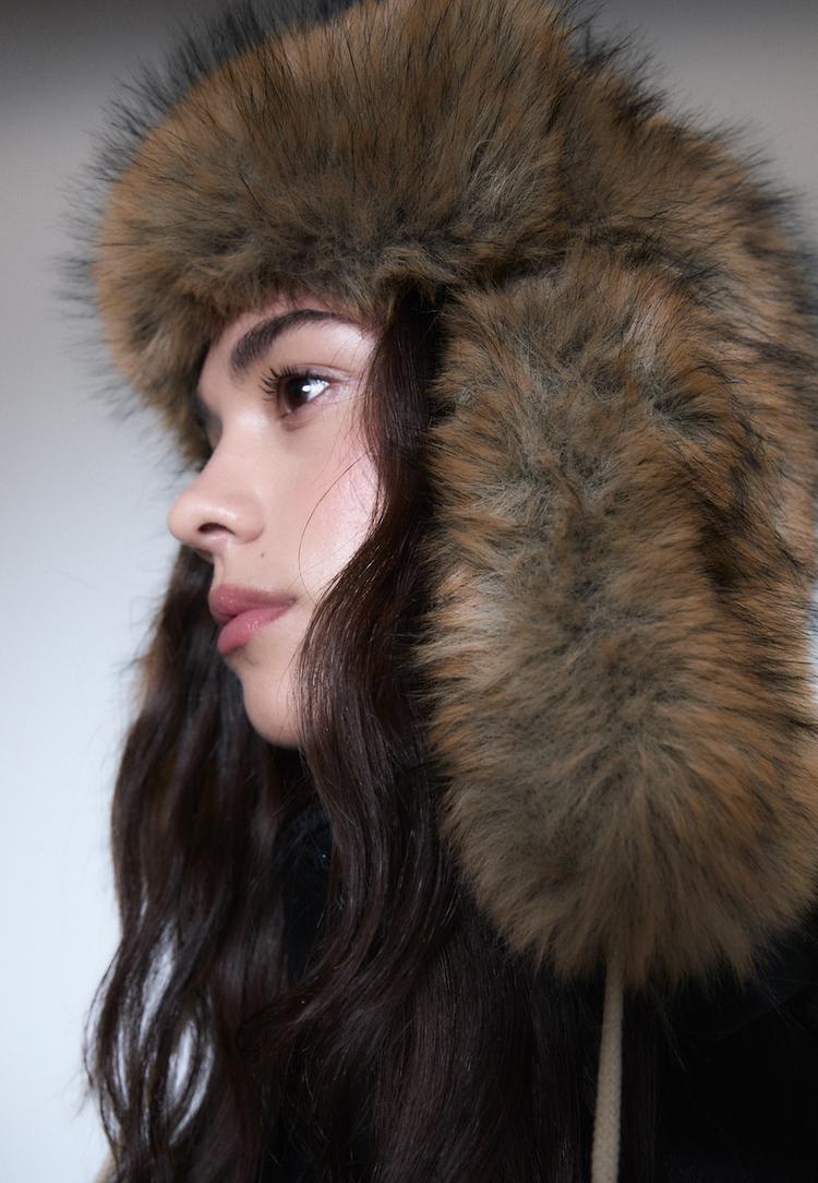 gorro aviador pompones efecto pelo