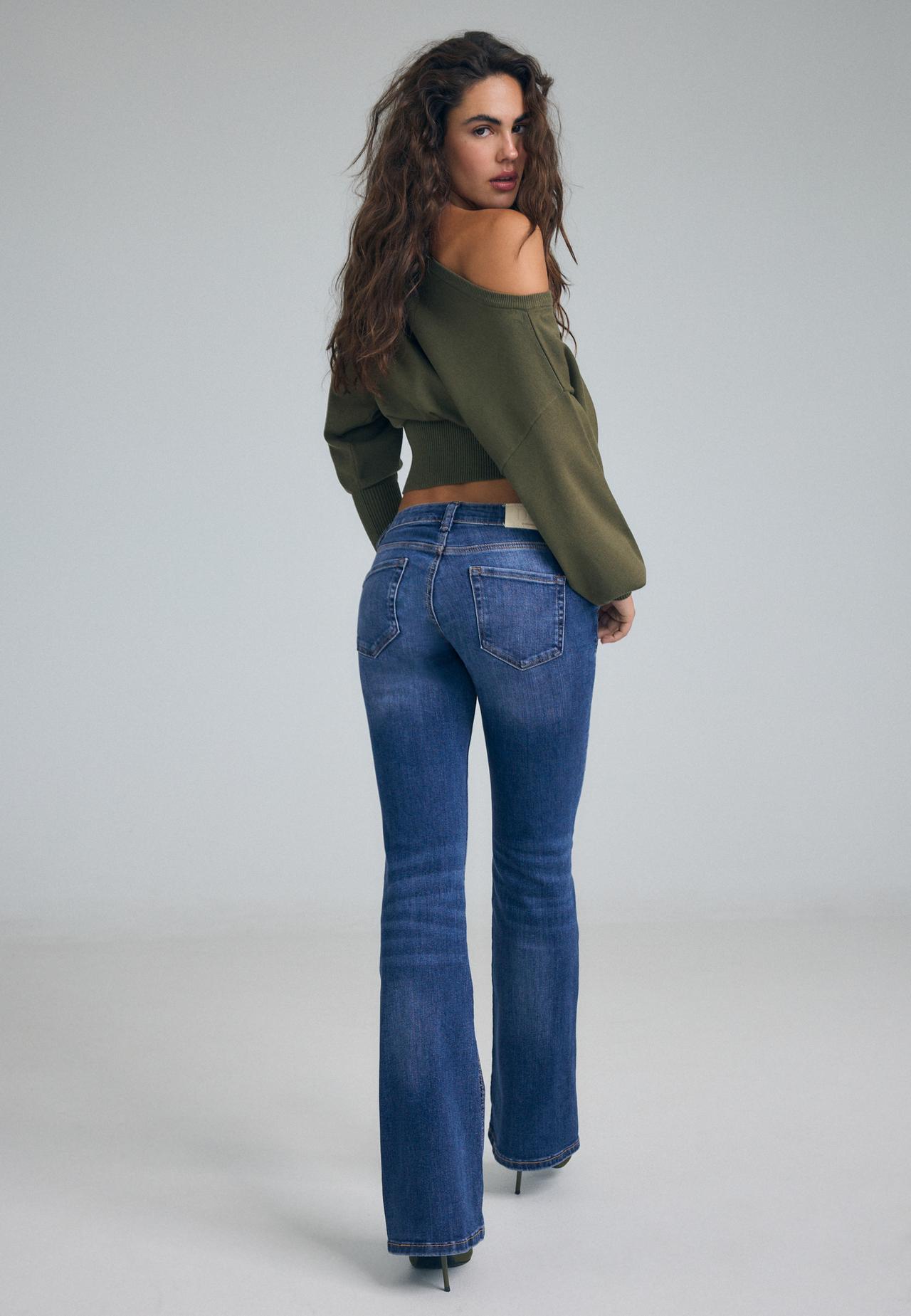 D67 slim fit bootcut jeans — MEDIUM BLUE DENIM