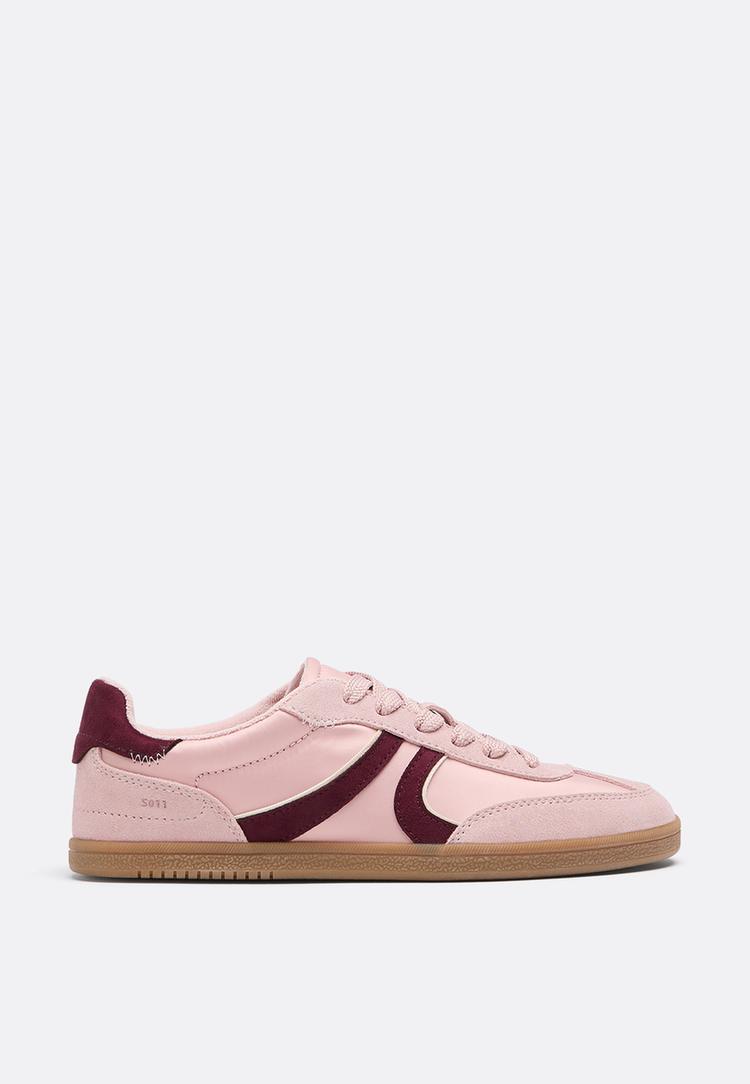 Stradivarius – S011 Bas-Sneakers I Retrostil