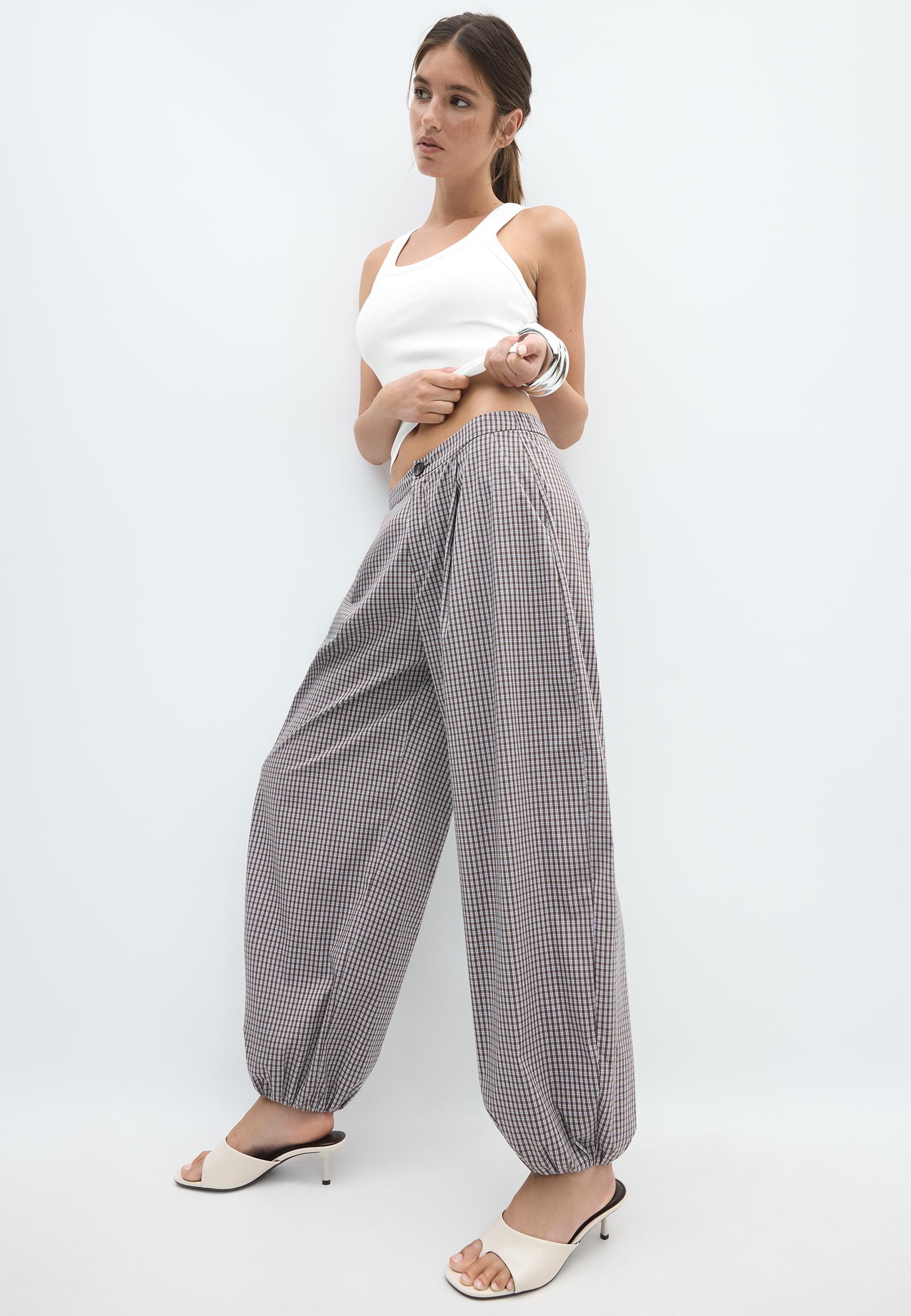 Checked balloon trousers — Brown
