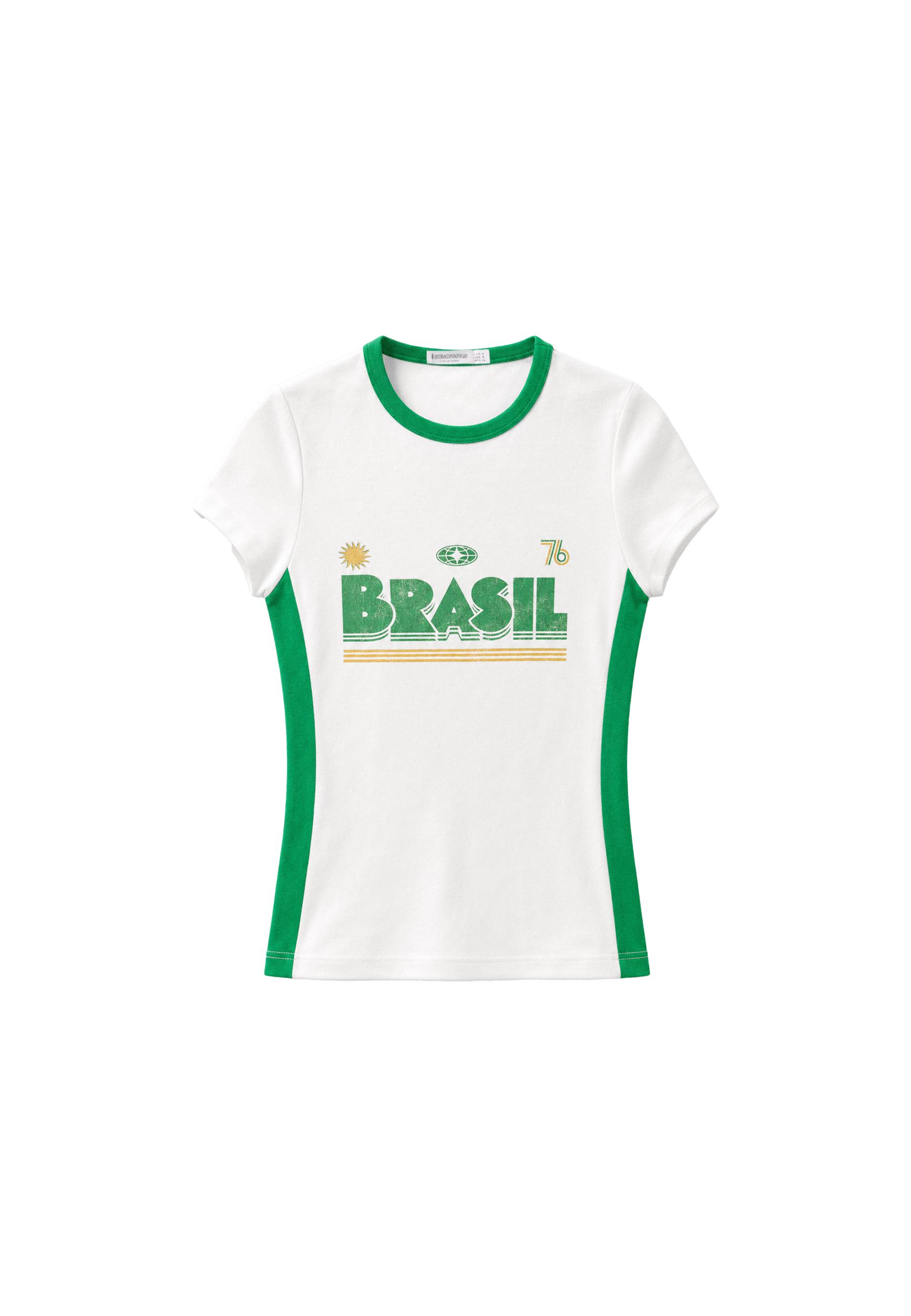 Contrast neck T-shirt with slogan — Green