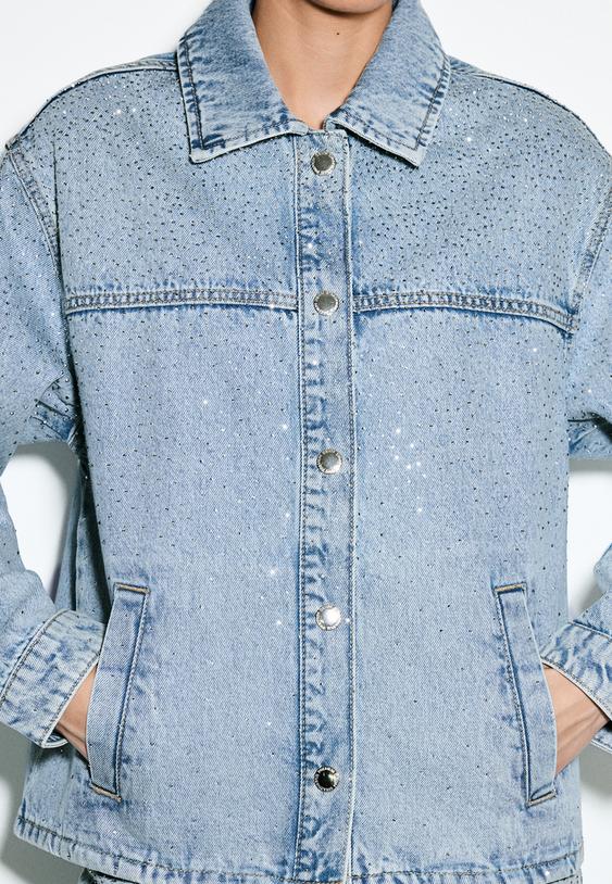 Stradivarius Veste En Jean Poches Plaquées Brillants Denim Bleu Moyen Clair Délavé S