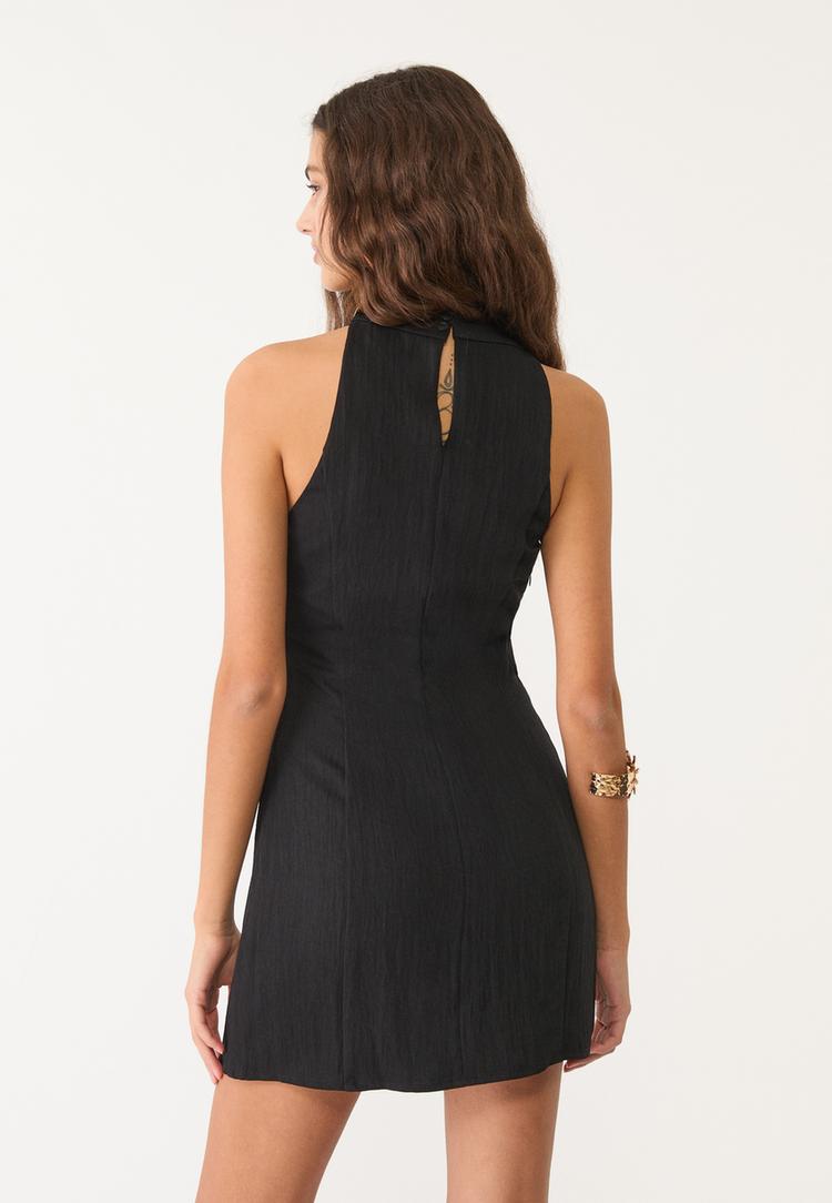 vestido corto drapeado
