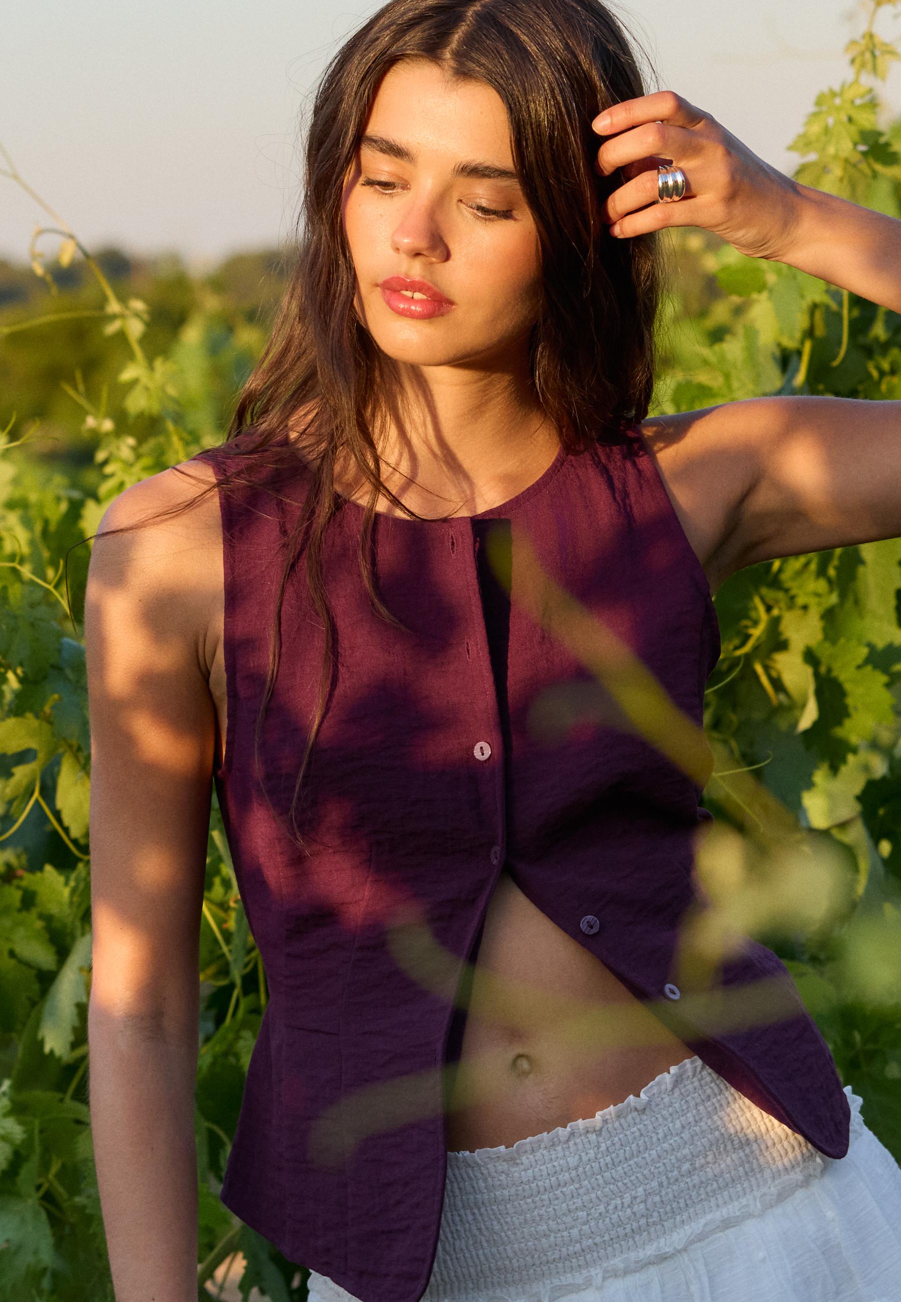 Buttoned waistcoat — Purple