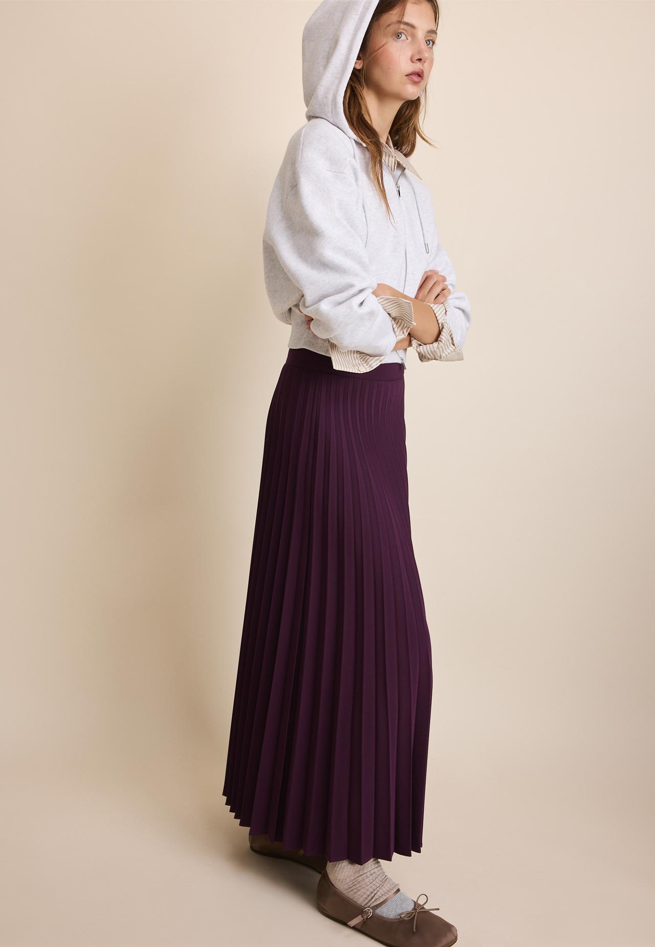 Pleated maxi skirt — AUBERGINE