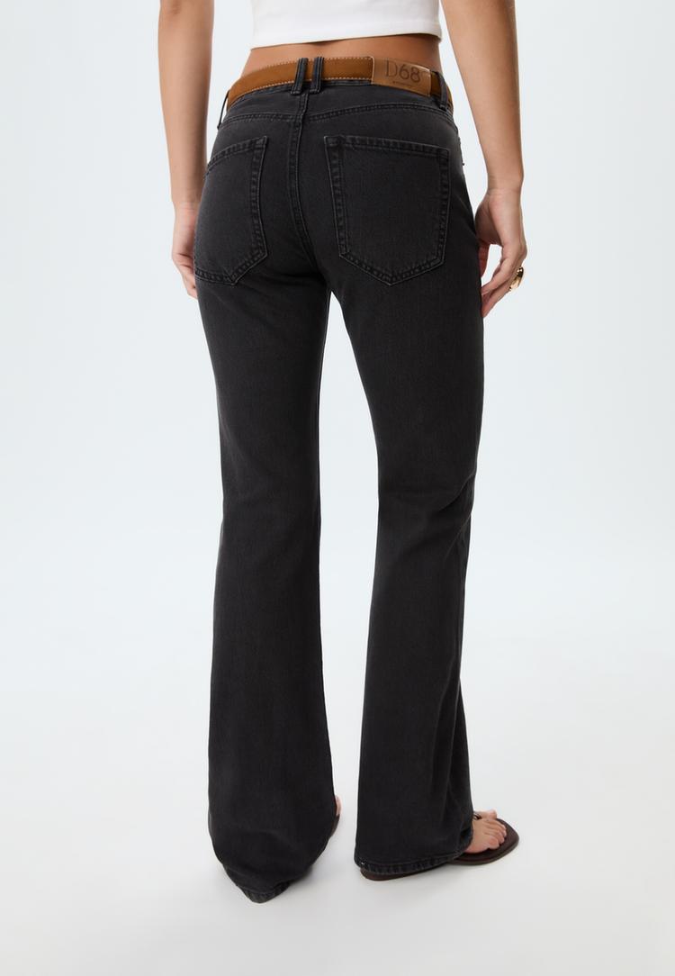 d68-jeans-bootcut-fit-mit-gurtel