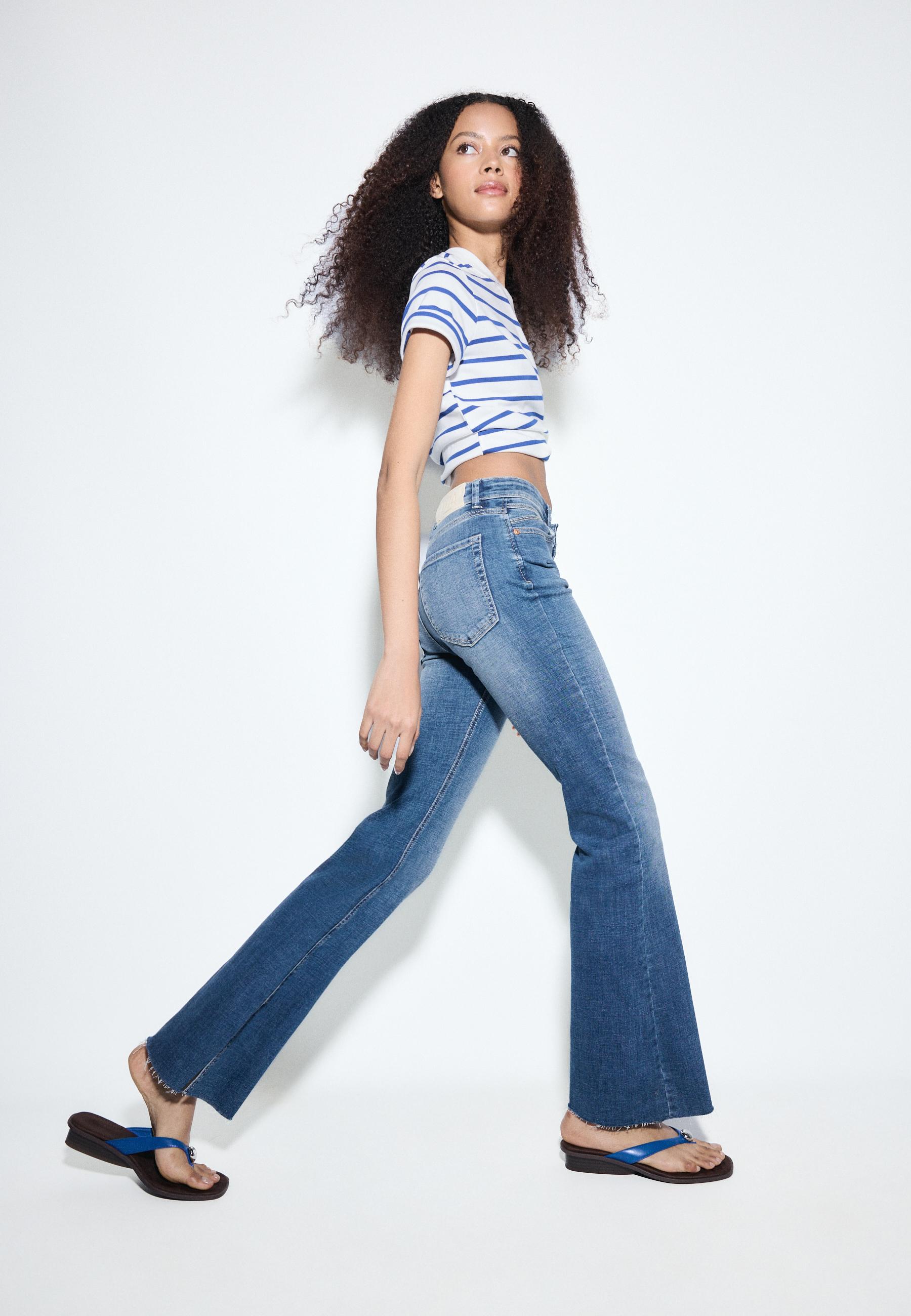 D74 Bell bottom jeans with split — MEDIUM LIGHT BLUE DENIM